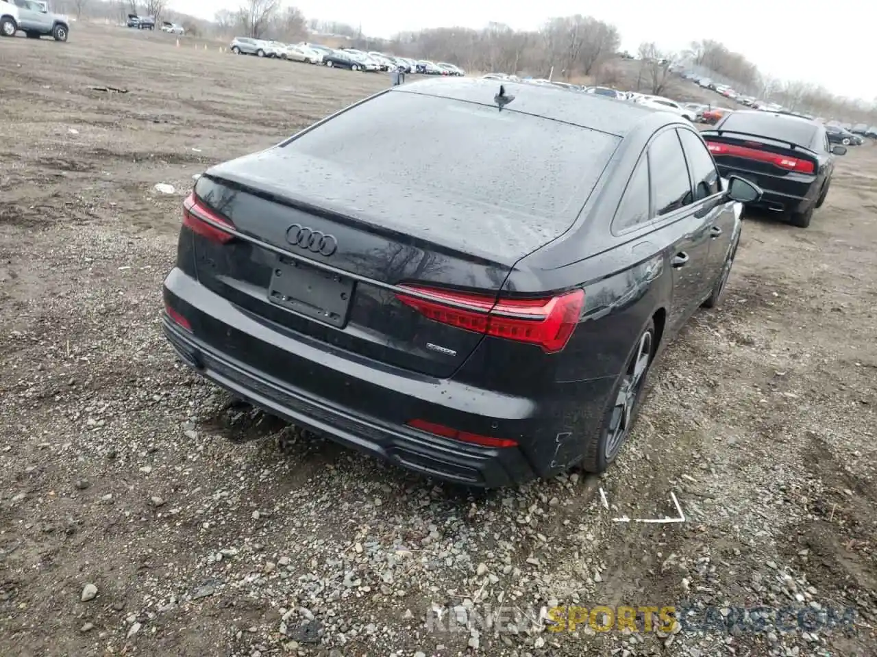 4 Photograph of a damaged car WAUK2AF24MN076067 AUDI A6 2021