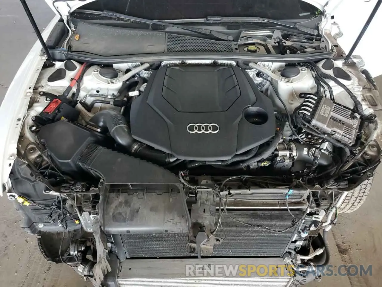 11 Photograph of a damaged car WAUK2AF26MN035892 AUDI A6 2021