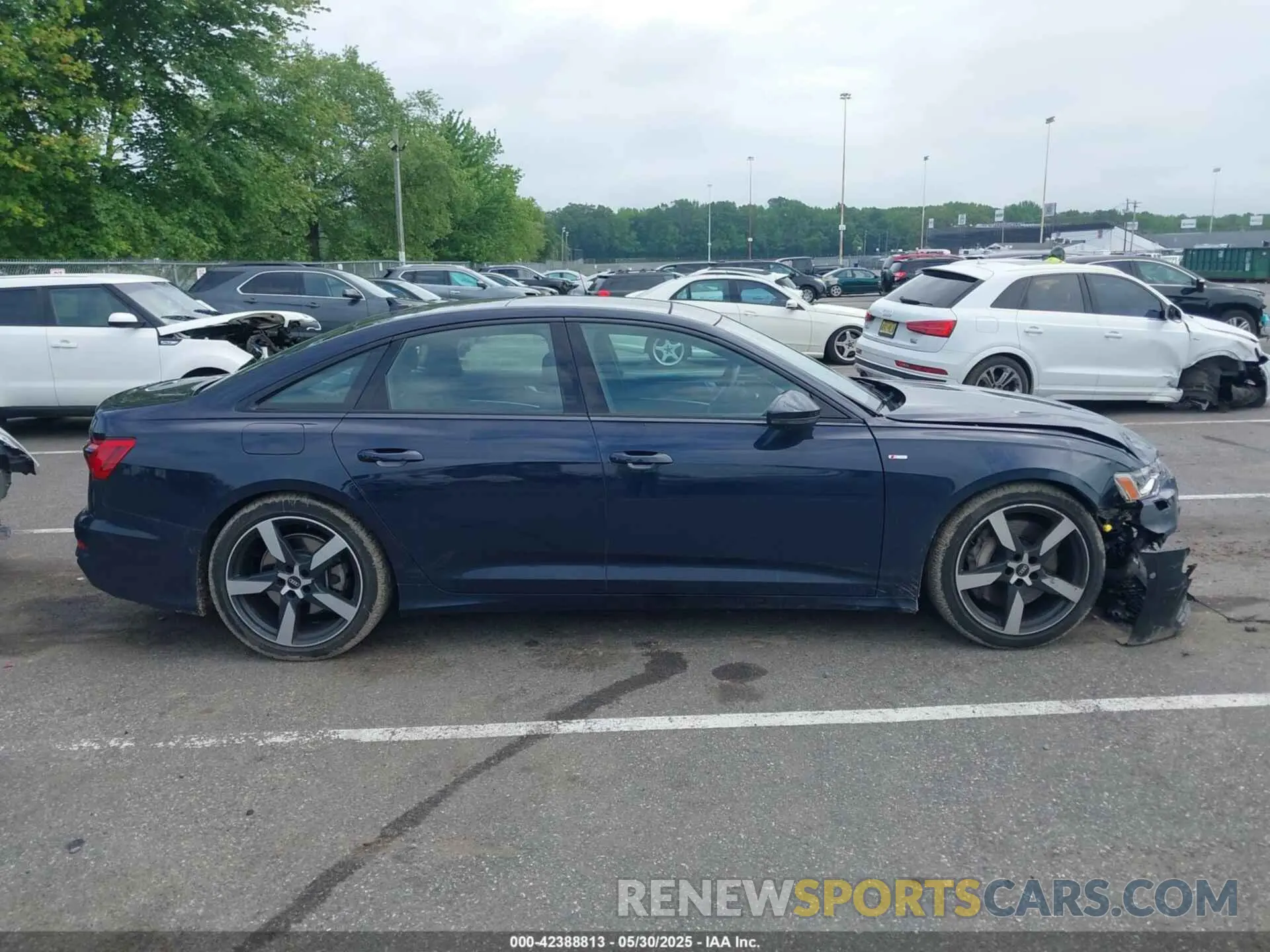 13 Photograph of a damaged car WAUL2AF2XMN041778 AUDI A6 2021