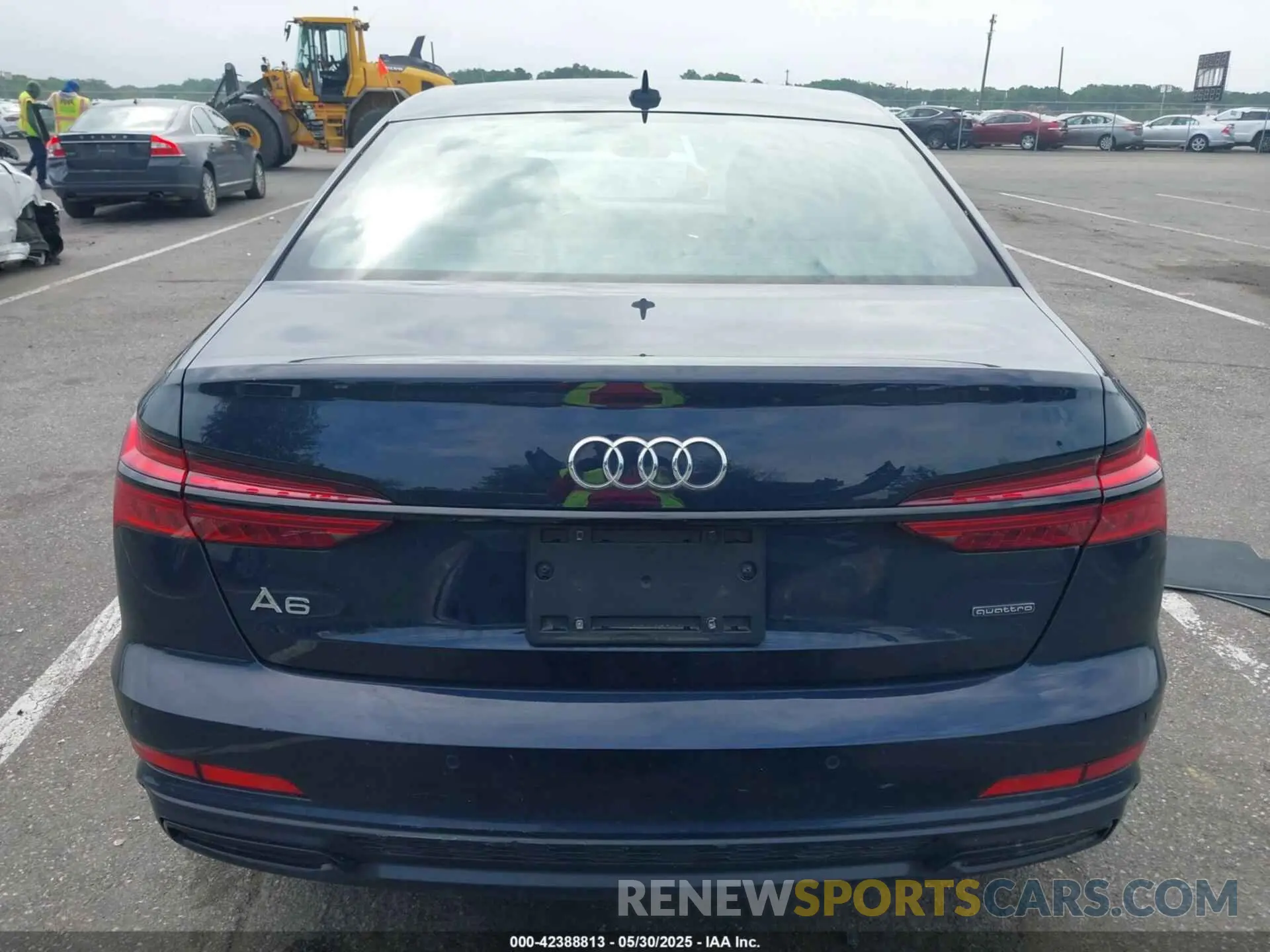 16 Photograph of a damaged car WAUL2AF2XMN041778 AUDI A6 2021