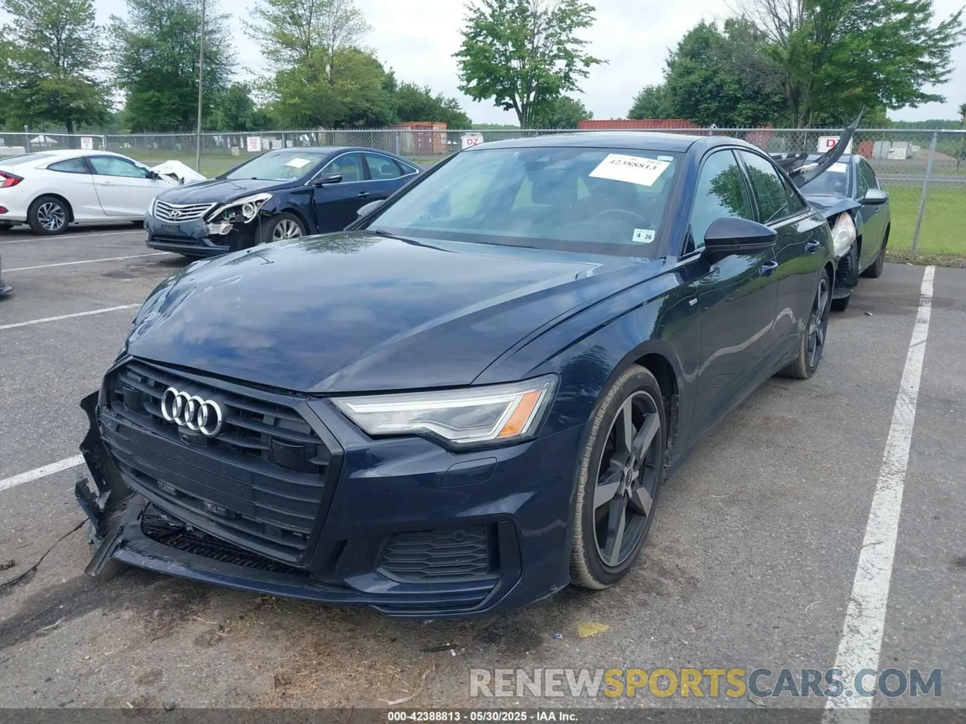 2 Photograph of a damaged car WAUL2AF2XMN041778 AUDI A6 2021