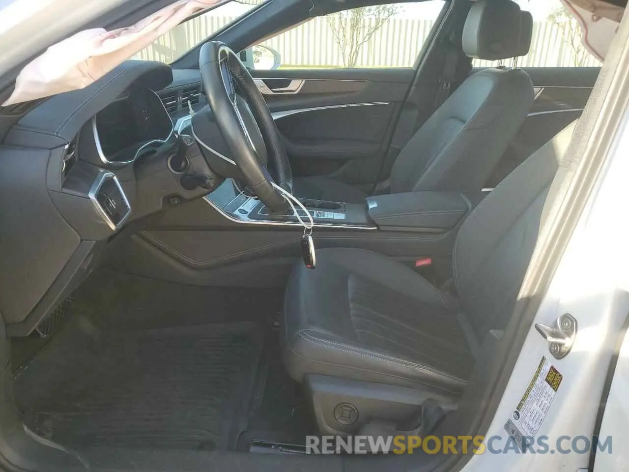 7 Photograph of a damaged car WAUL2AF2XMN059357 AUDI A6 2021