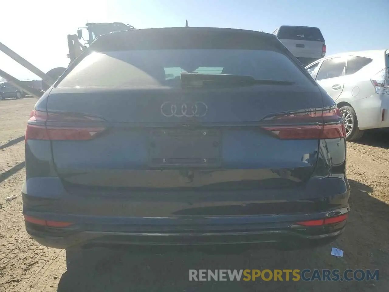 6 Photograph of a damaged car WAU92BF26NN014515 AUDI A6 2022