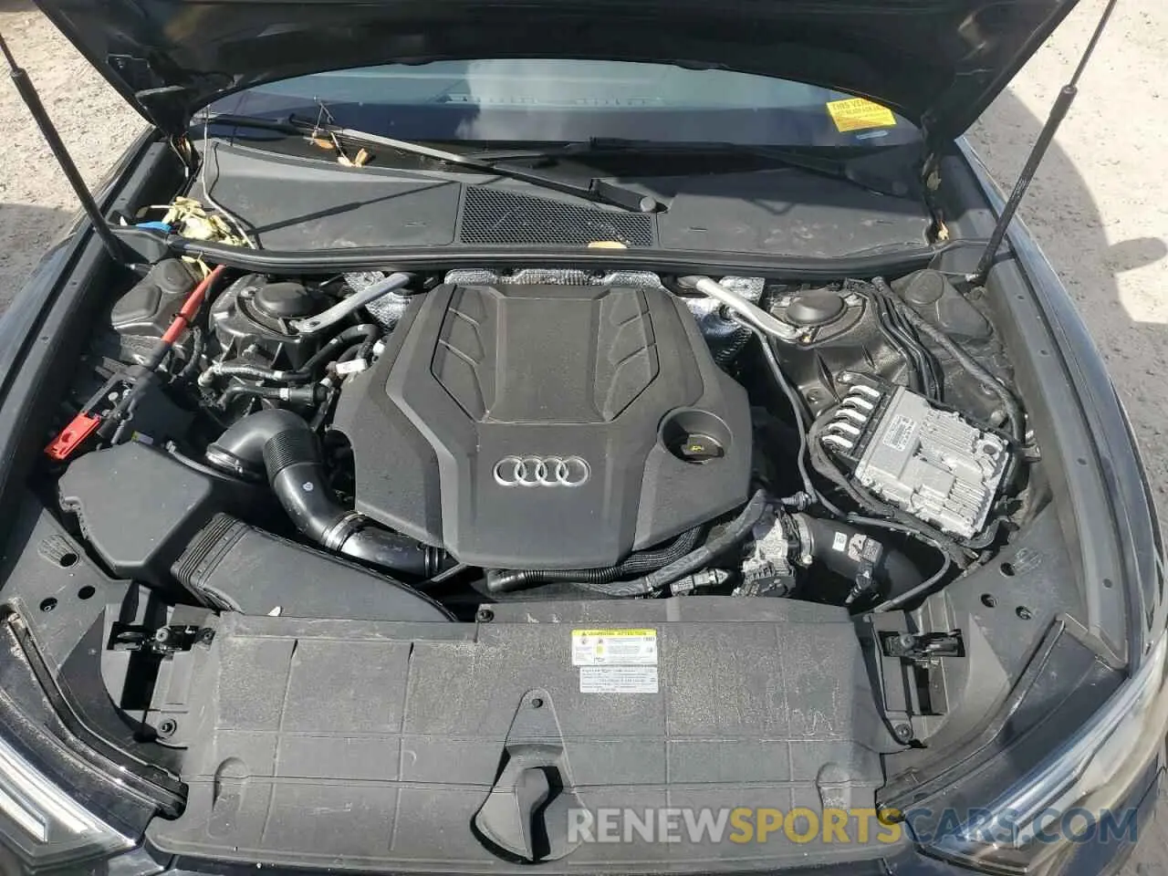11 Photograph of a damaged car WAUL2BF27NN021284 AUDI A6 2022