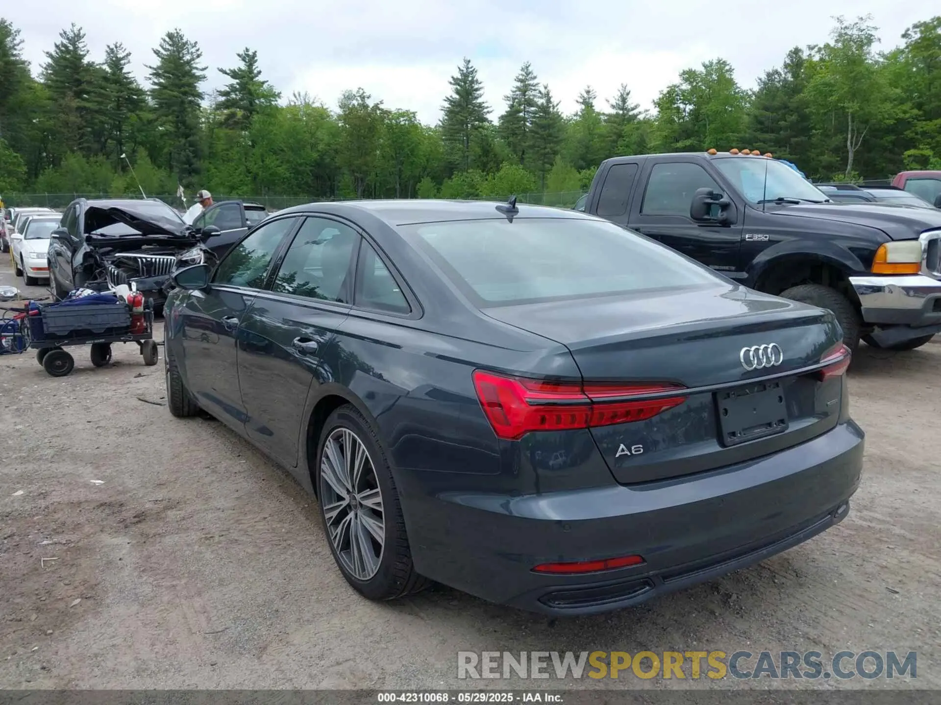 3 Photograph of a damaged car WAUE3BF20PN089872 AUDI A6 2023