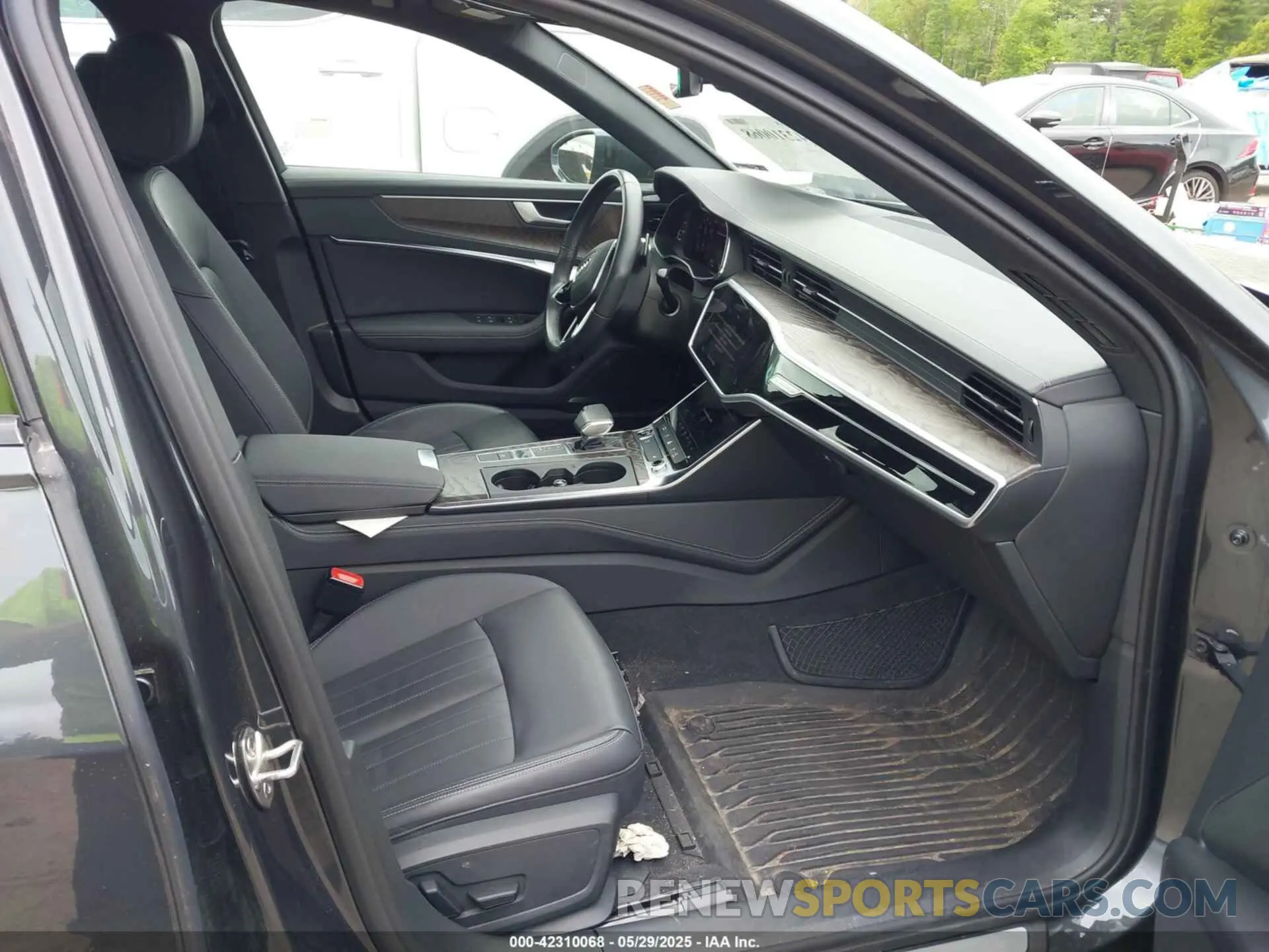 5 Photograph of a damaged car WAUE3BF20PN089872 AUDI A6 2023