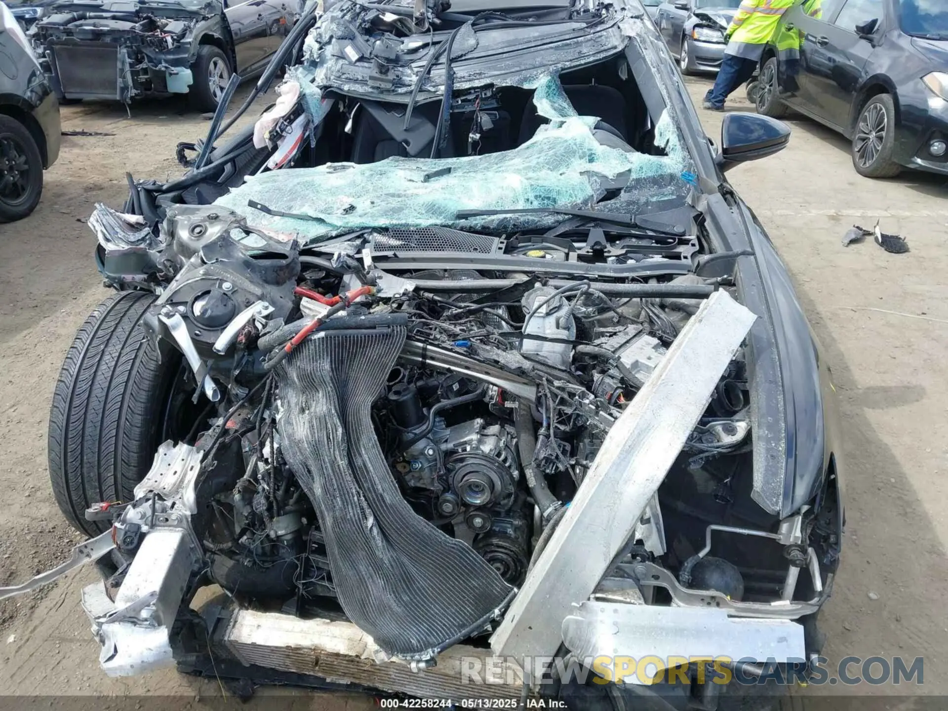 16 Photograph of a damaged car WAUE3BF25RN058281 AUDI A6 2024