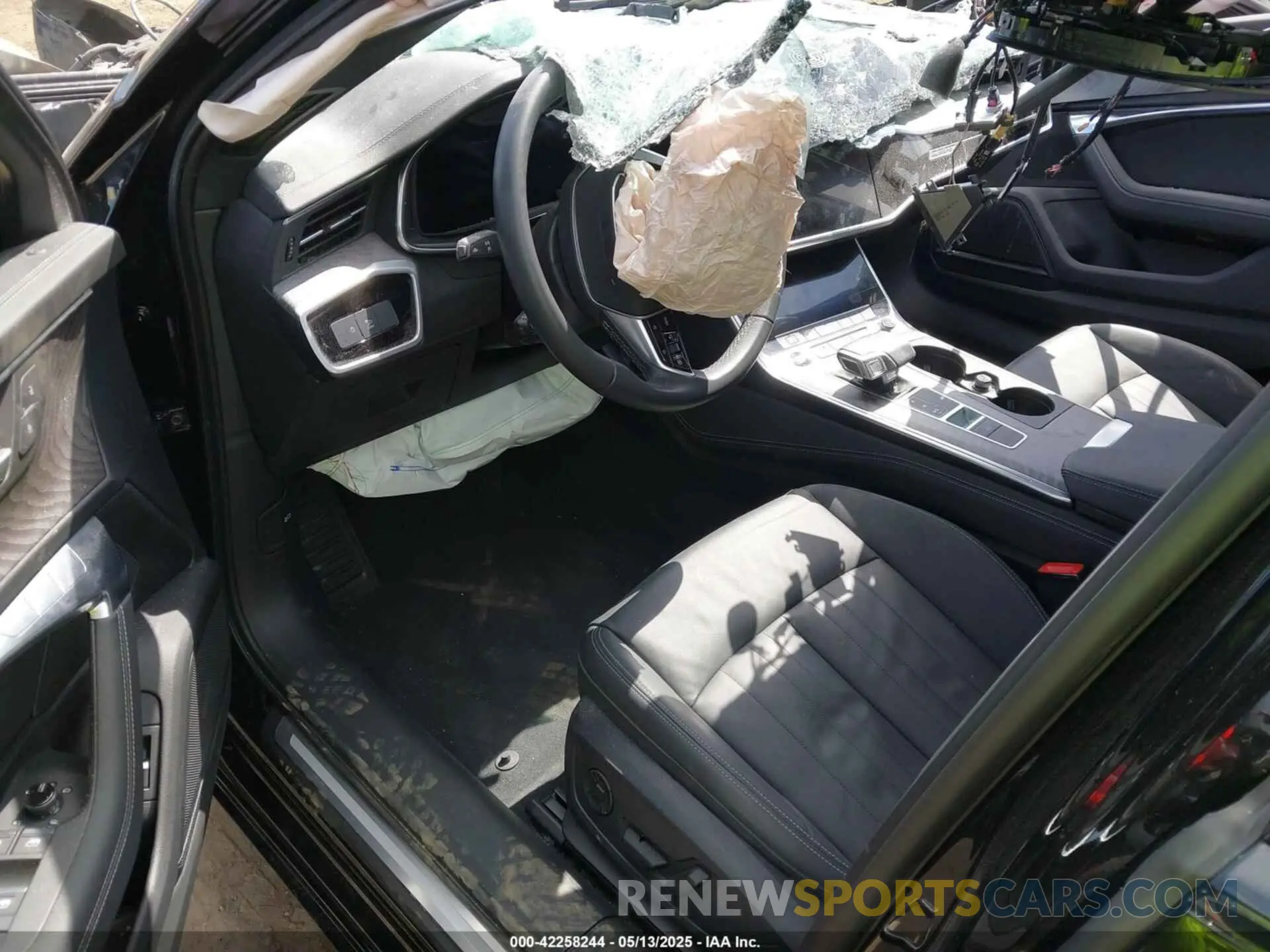 5 Photograph of a damaged car WAUE3BF25RN058281 AUDI A6 2024