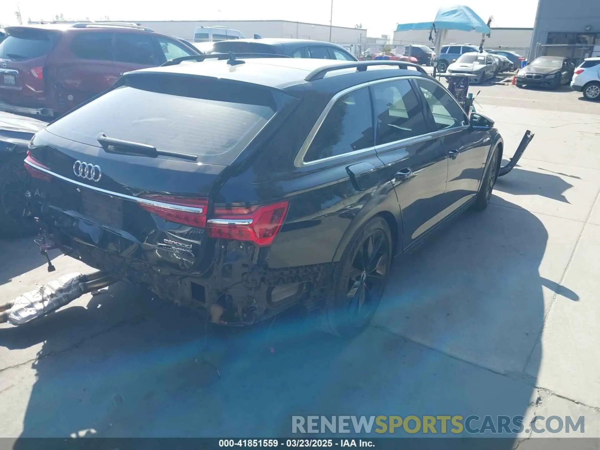 4 Photograph of a damaged car WAU72BF2XLN086368 AUDI A6 ALLROAD 2020