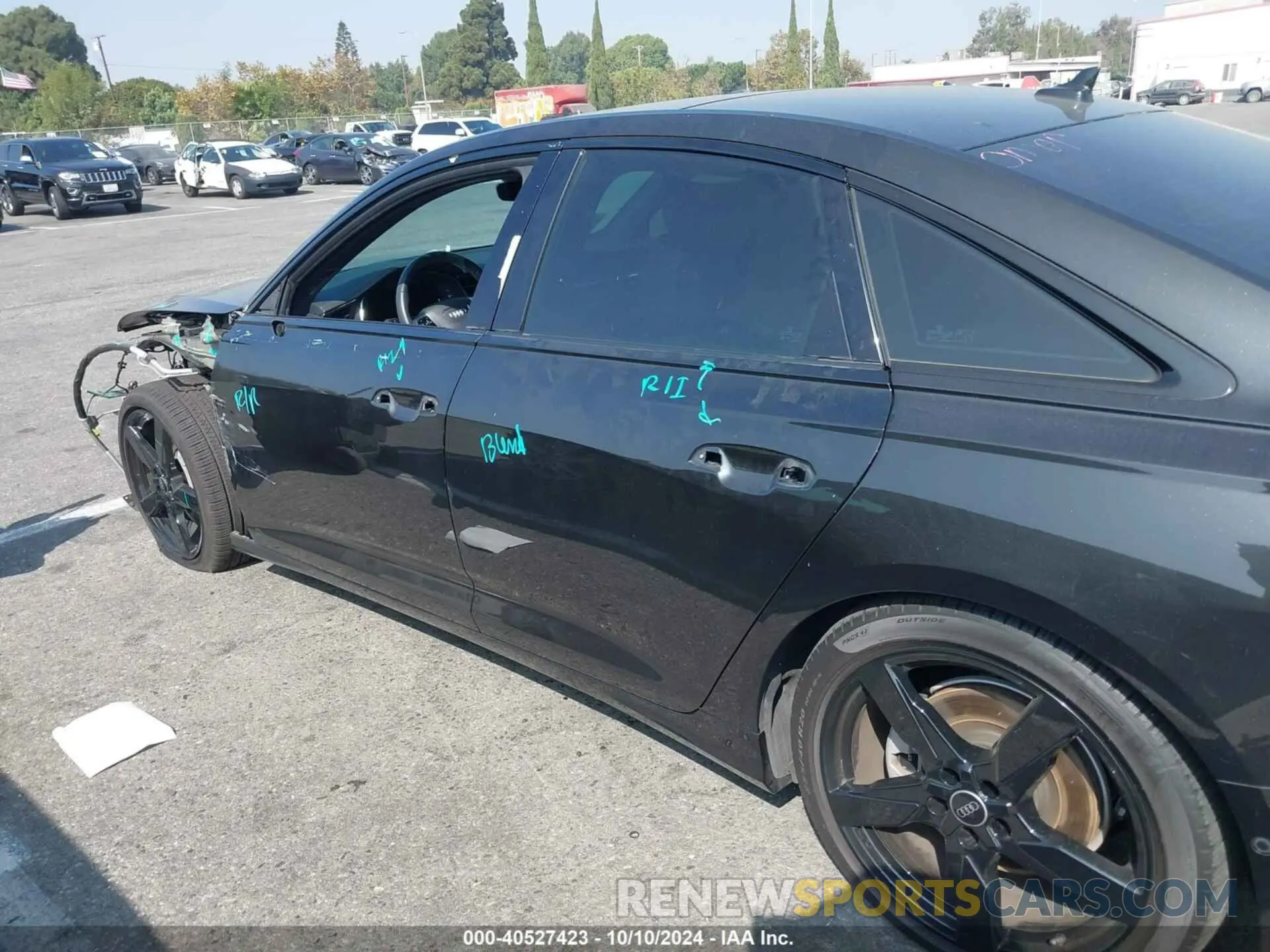 14 Photograph of a damaged car WAUL2AF20MN088821 AUDI A6 SEDAN 2021