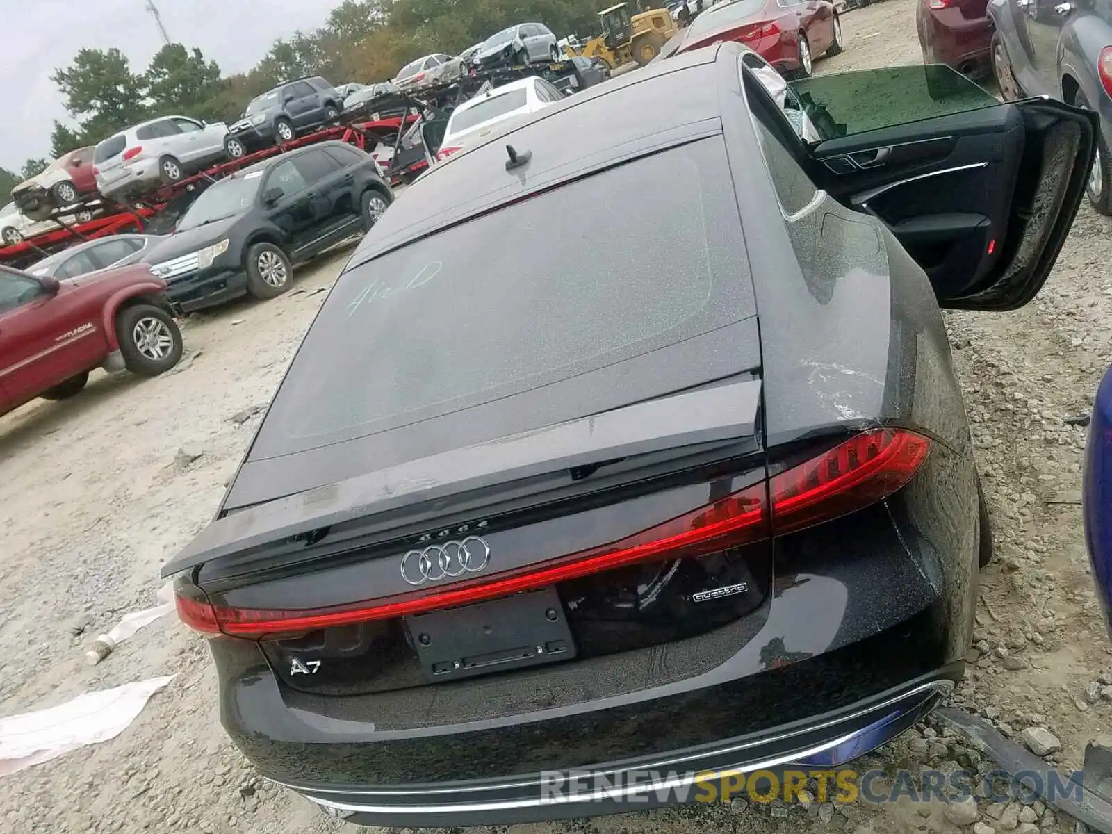 4 Photograph of a damaged car WAUP2AF23KN124032 AUDI A7 2019