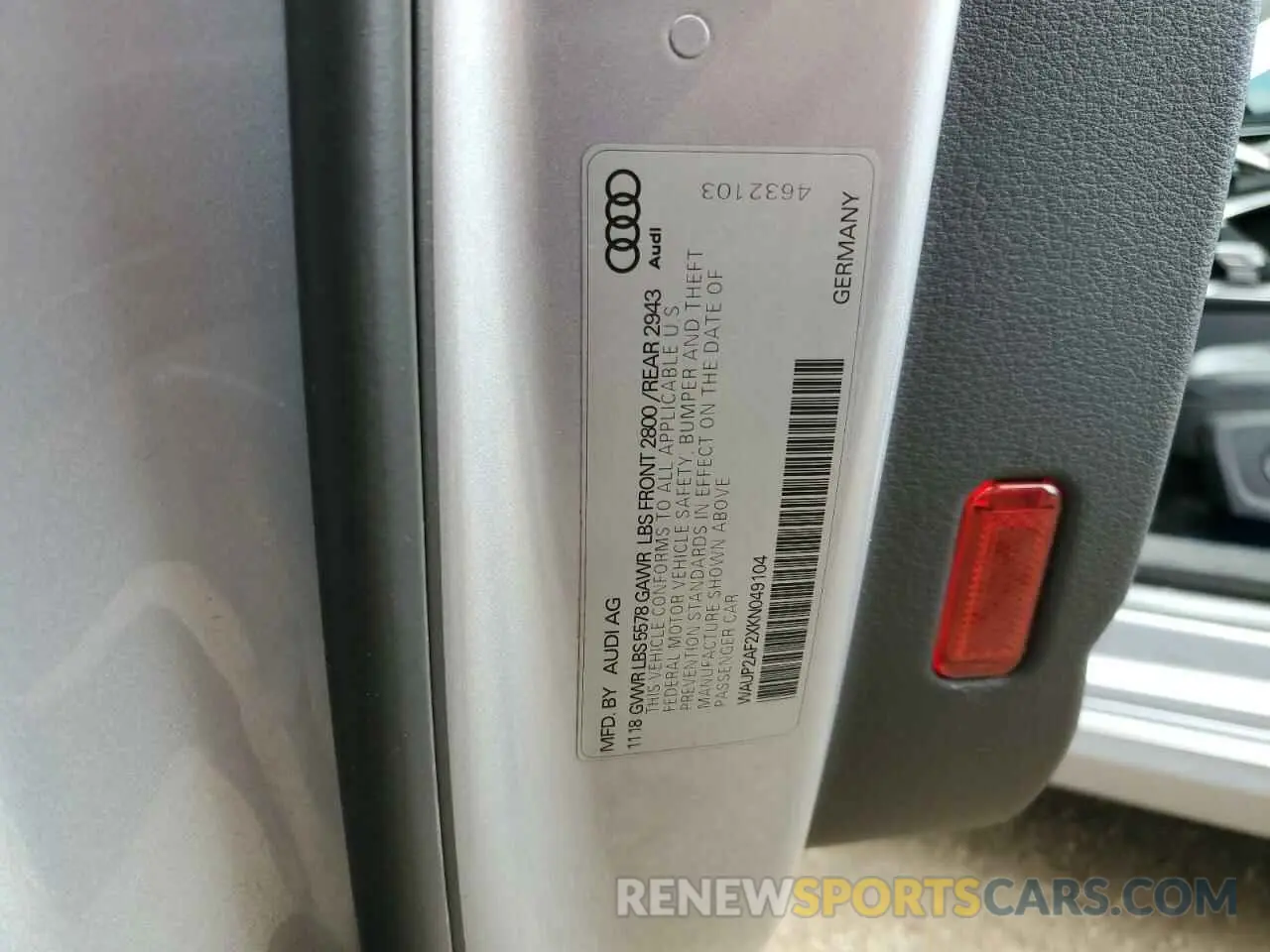 12 Photograph of a damaged car WAUP2AF2XKN049104 AUDI A7 2019