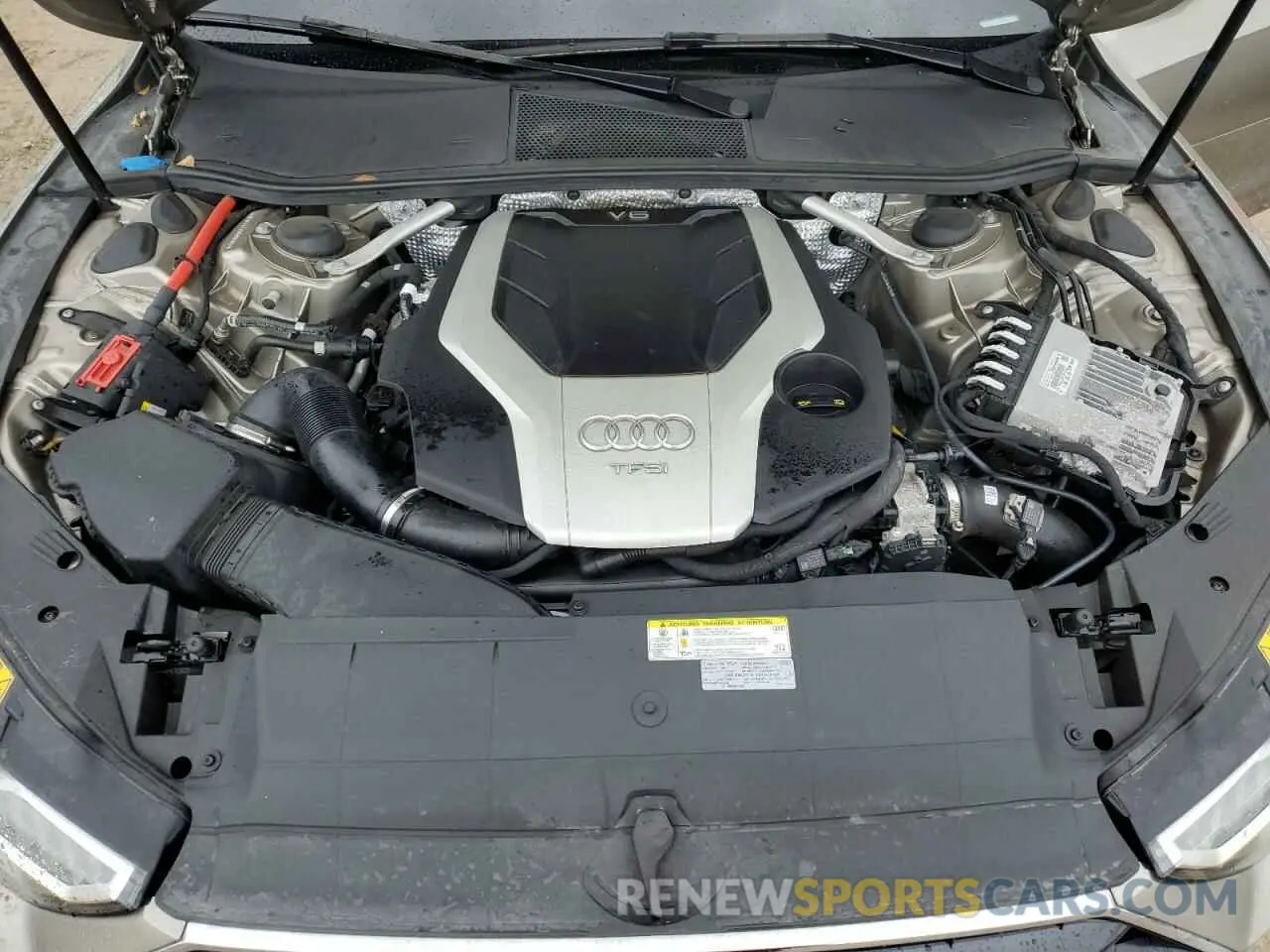 11 Photograph of a damaged car WAUS2AF25KN084997 AUDI A7 2019