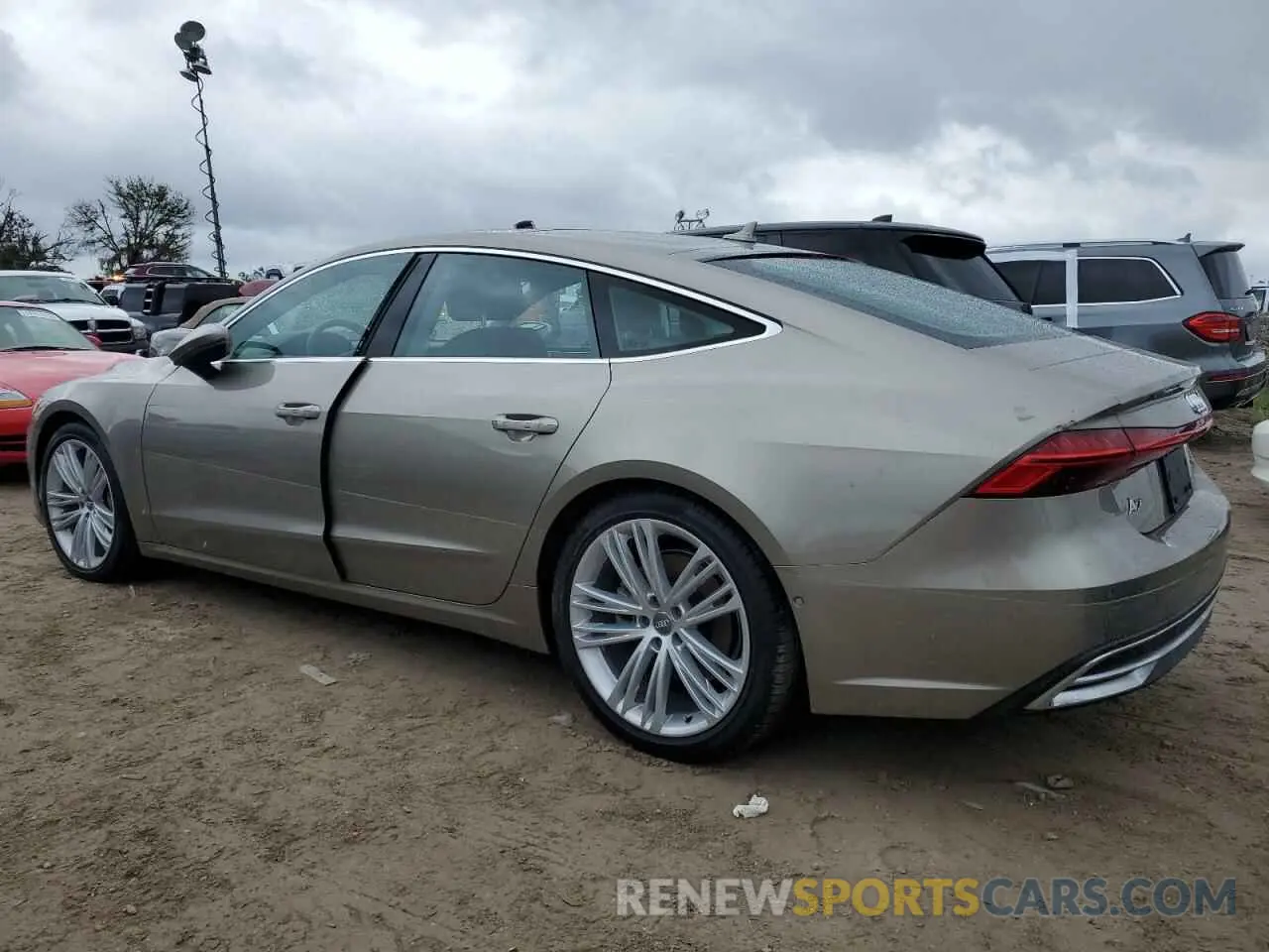 2 Photograph of a damaged car WAUS2AF25KN084997 AUDI A7 2019