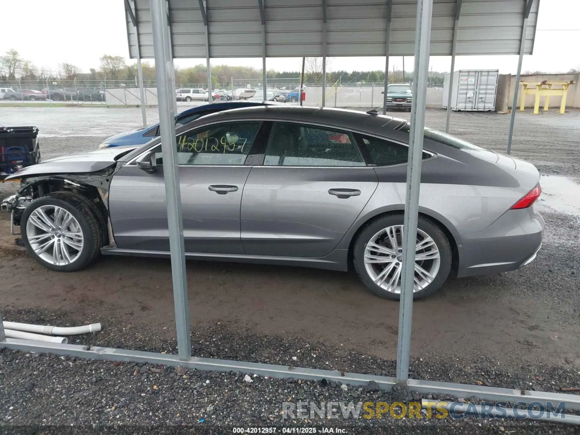 14 Photograph of a damaged car WAUS2AF26KN096155 AUDI A7 2019