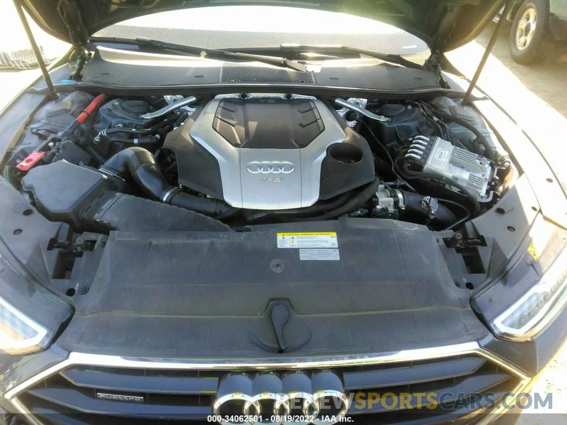 10 Photograph of a damaged car WAUS2AF28KN027306 AUDI A7 2019