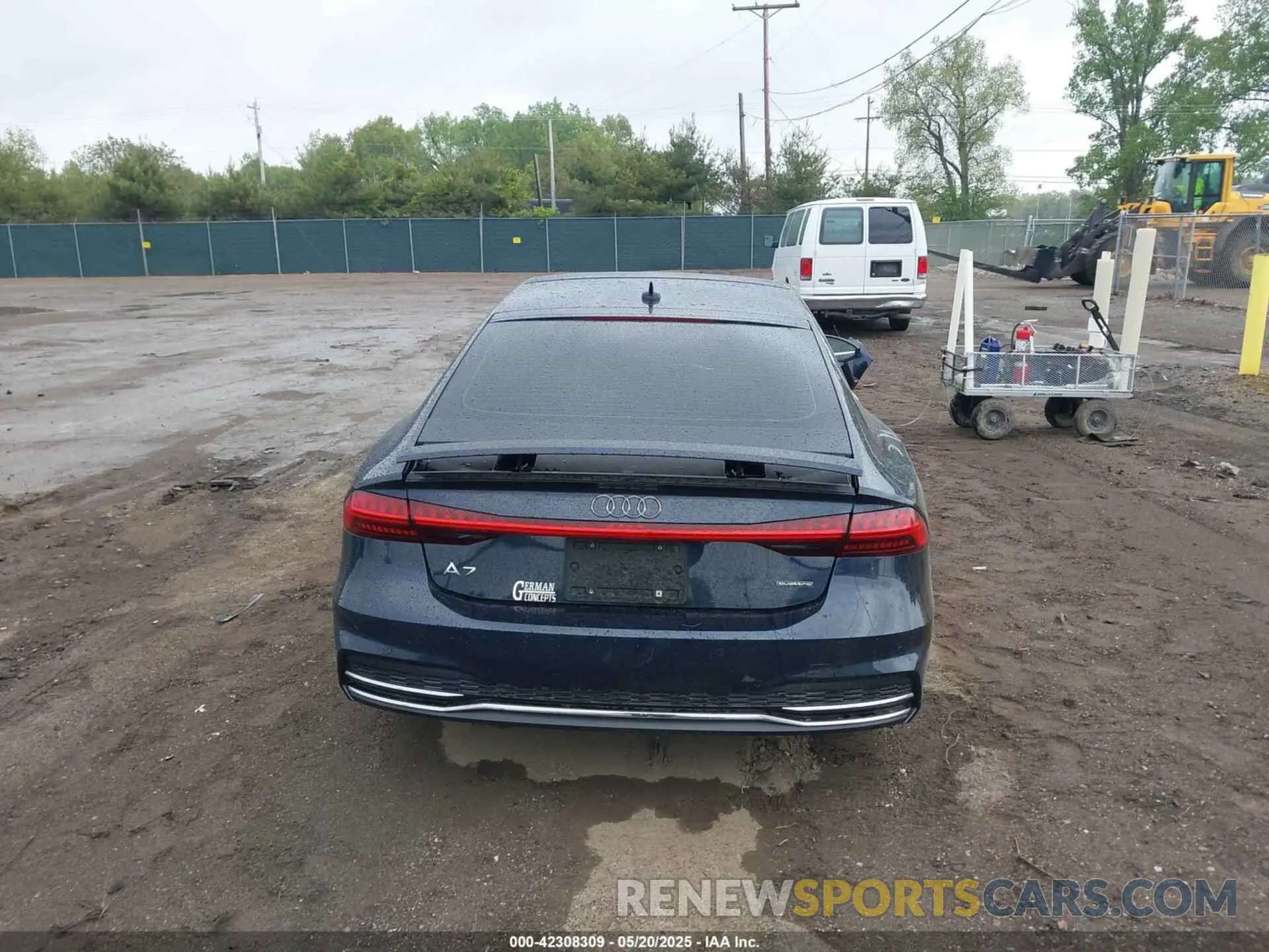 16 Photograph of a damaged car WAUU2AF21KN027334 AUDI A7 2019