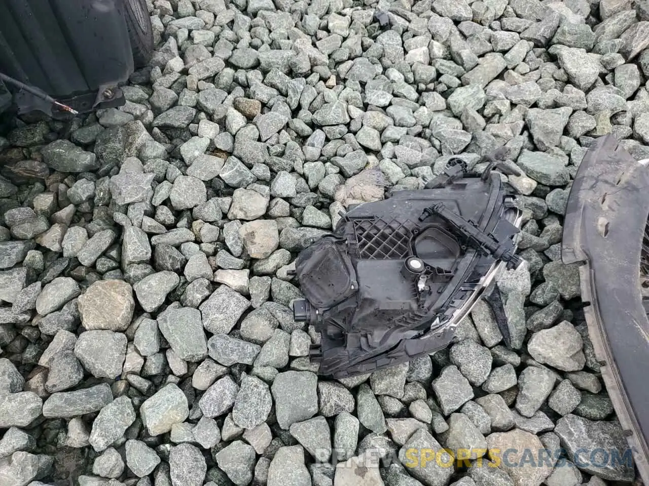 12 Photograph of a damaged car WAUU2AF22KN031814 AUDI A7 2019
