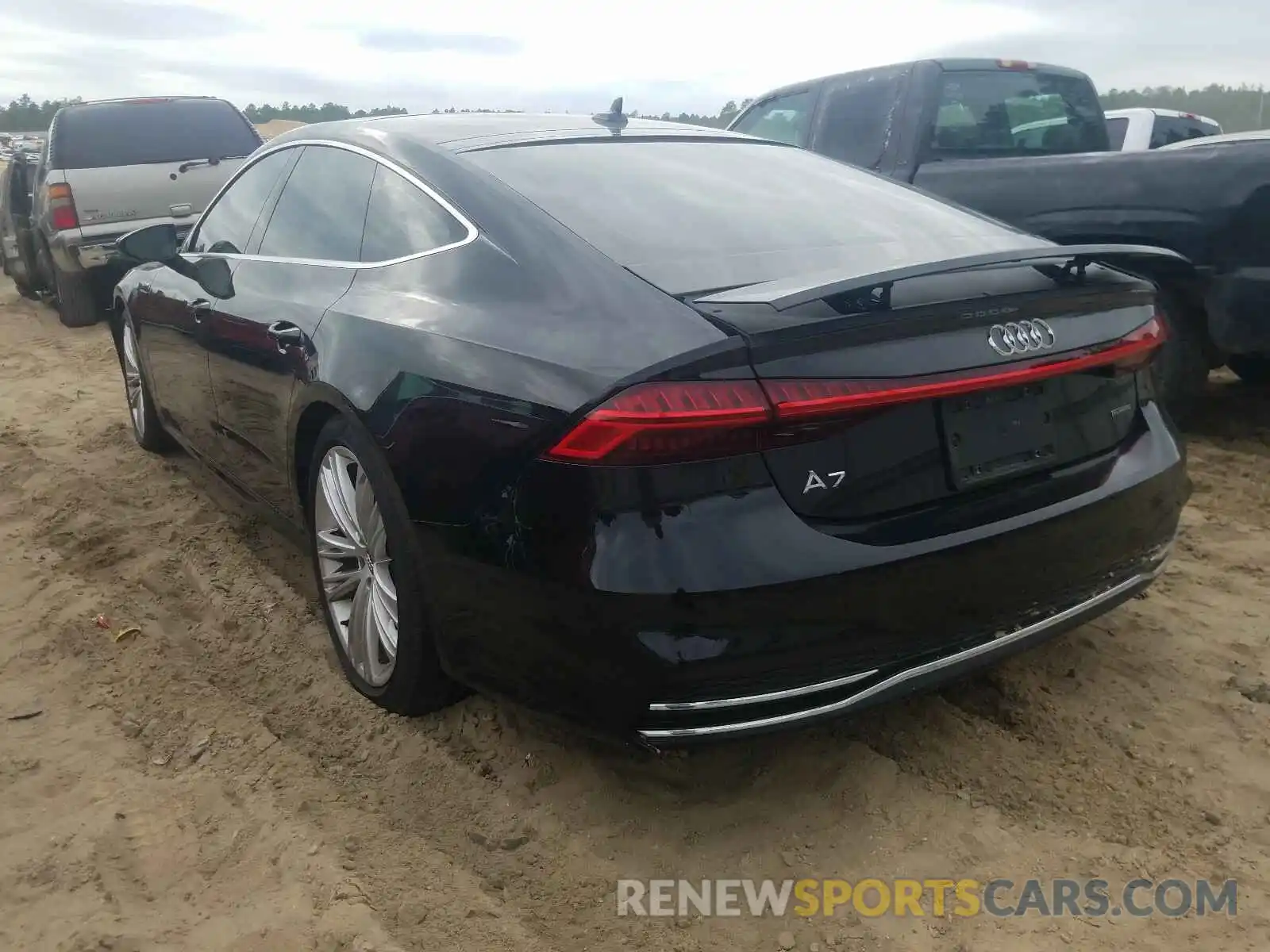 3 Photograph of a damaged car WAUU2AF25KN023870 AUDI A7 2019