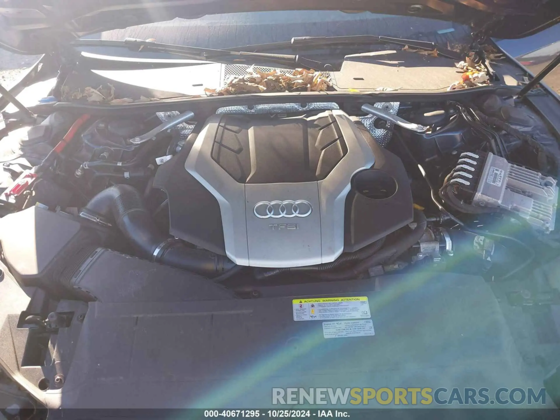 10 Photograph of a damaged car WAUU2AF25KN041379 AUDI A7 2019