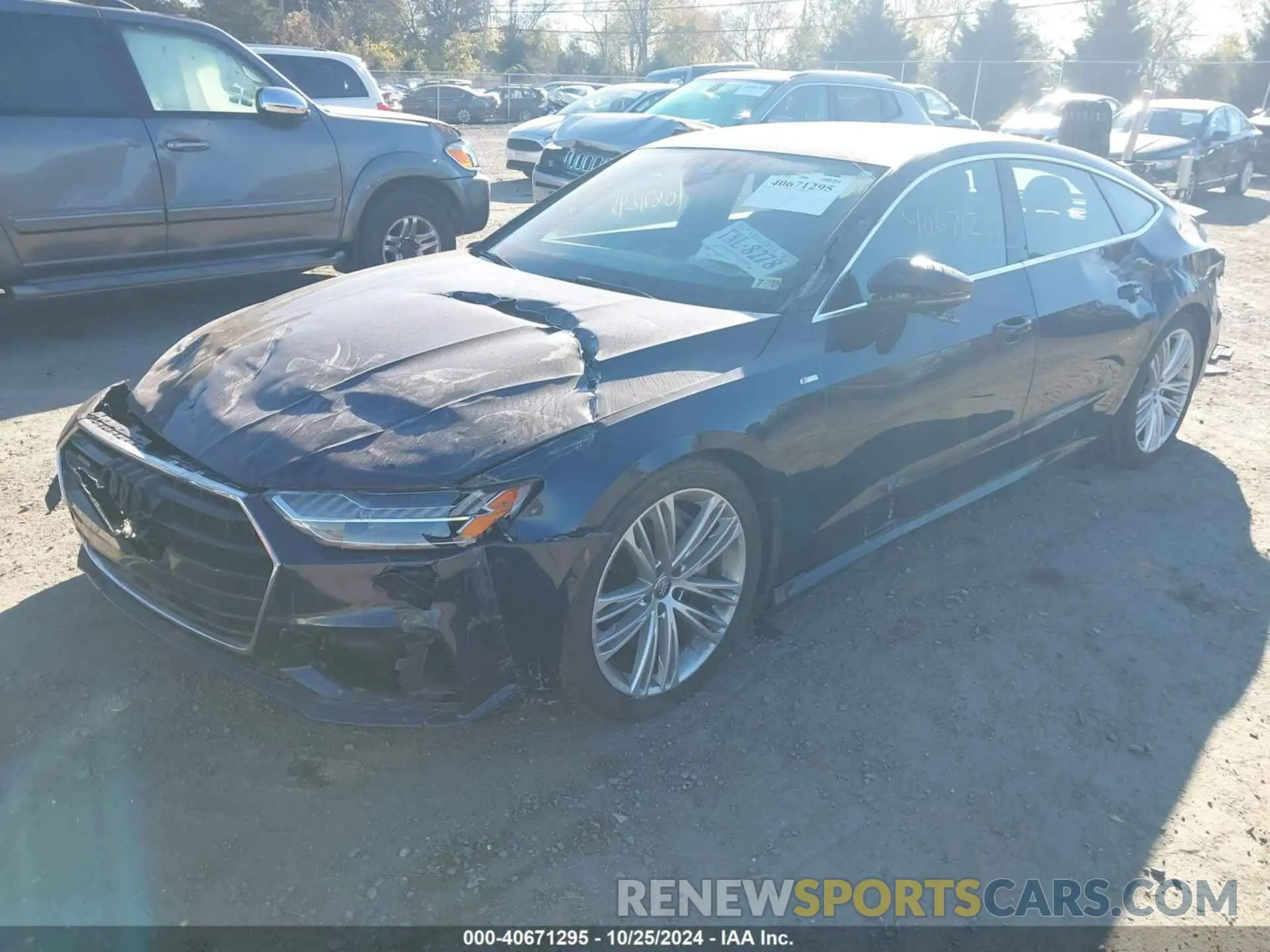 2 Photograph of a damaged car WAUU2AF25KN041379 AUDI A7 2019