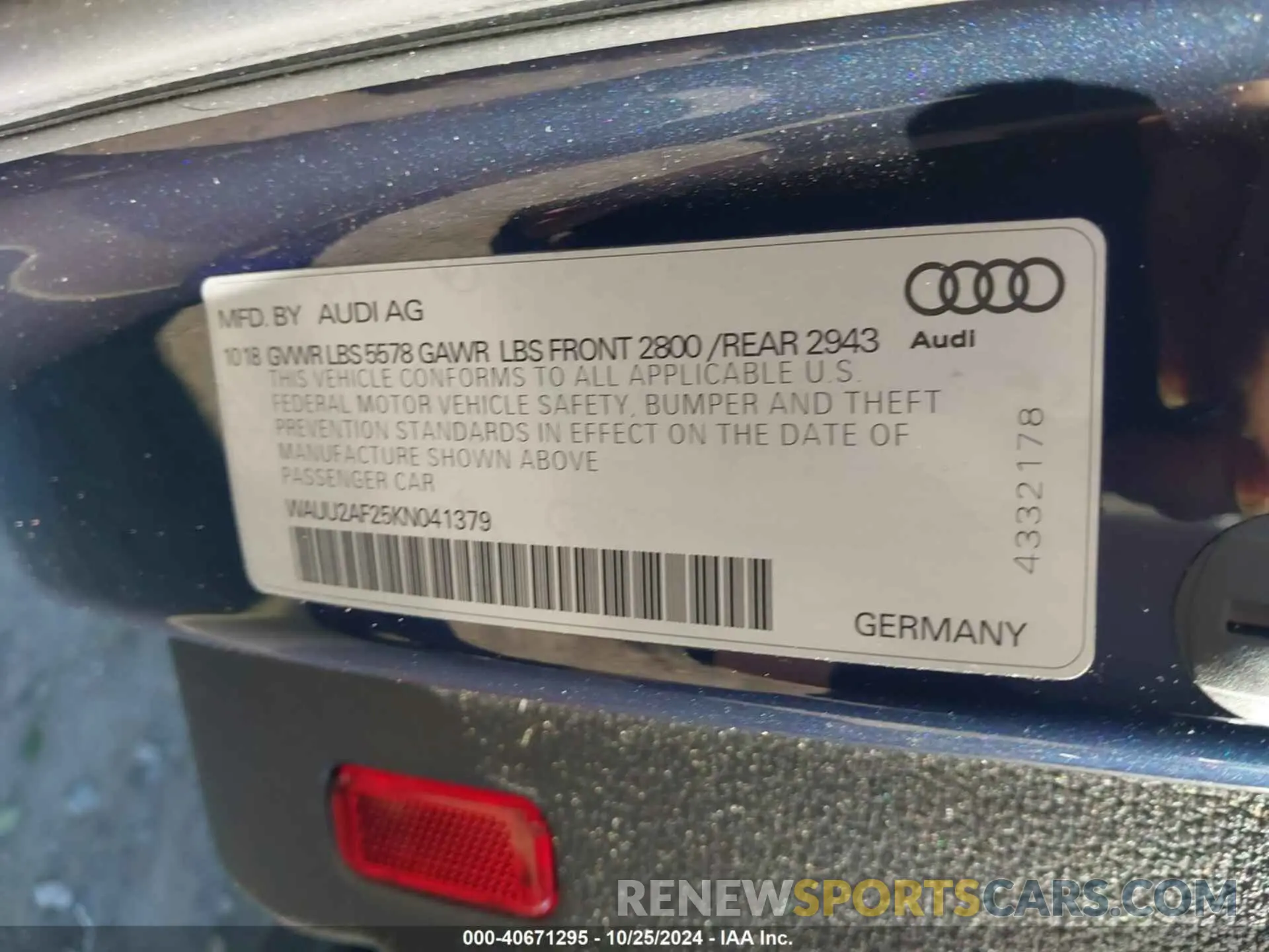 9 Photograph of a damaged car WAUU2AF25KN041379 AUDI A7 2019