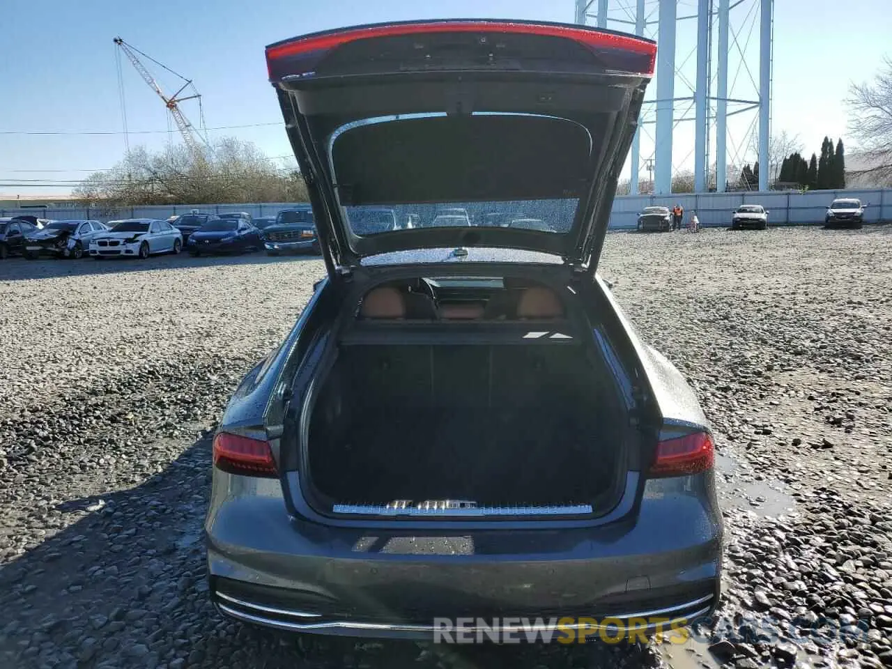 6 Photograph of a damaged car WAUU2AF26KN041665 AUDI A7 2019