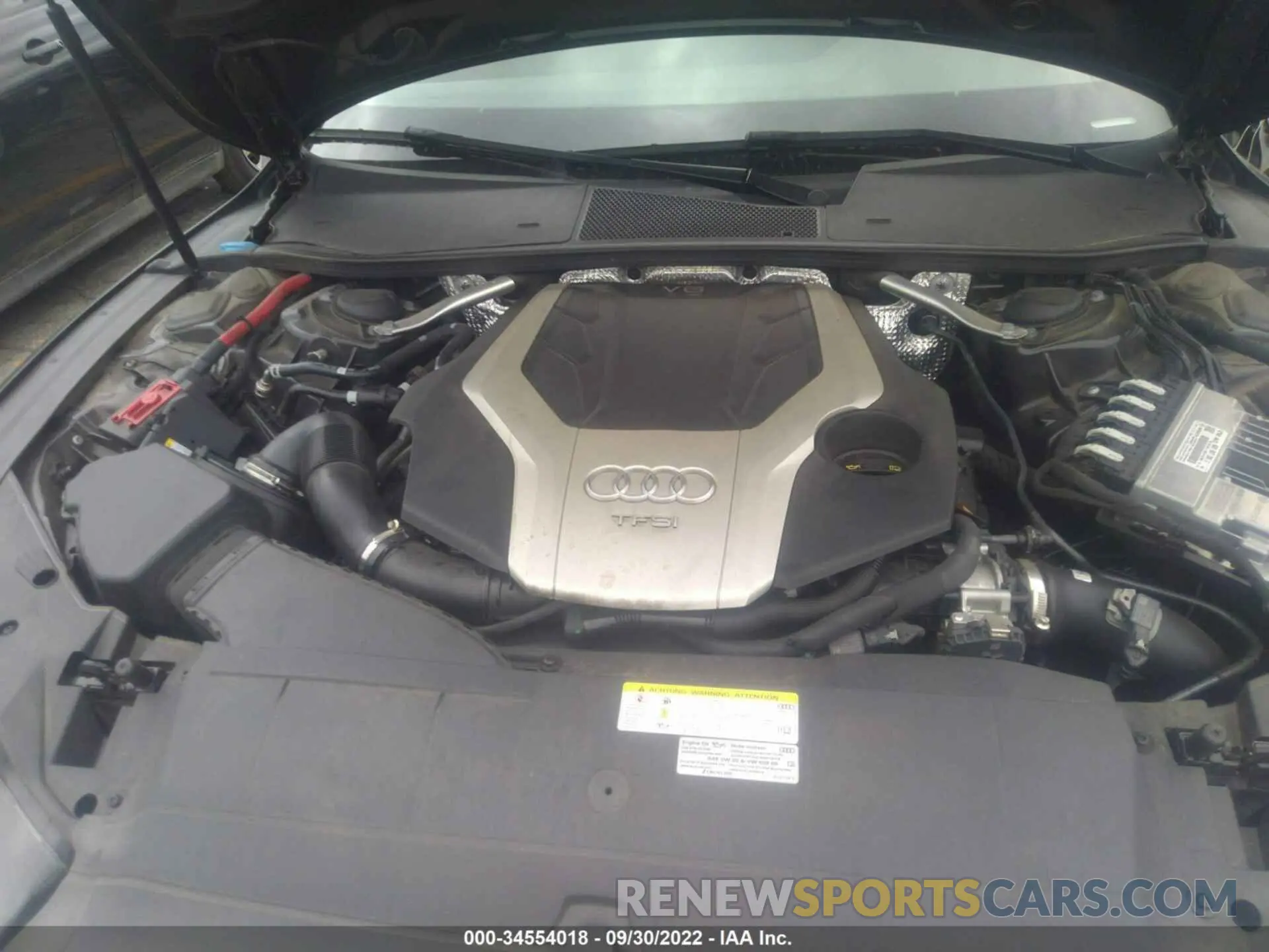 10 Photograph of a damaged car WAUU2AF26KN101427 AUDI A7 2019