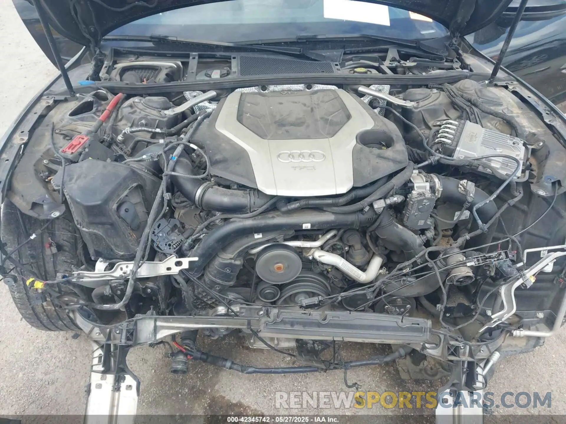 10 Photograph of a damaged car WAUU2AF2XKN026683 AUDI A7 2019