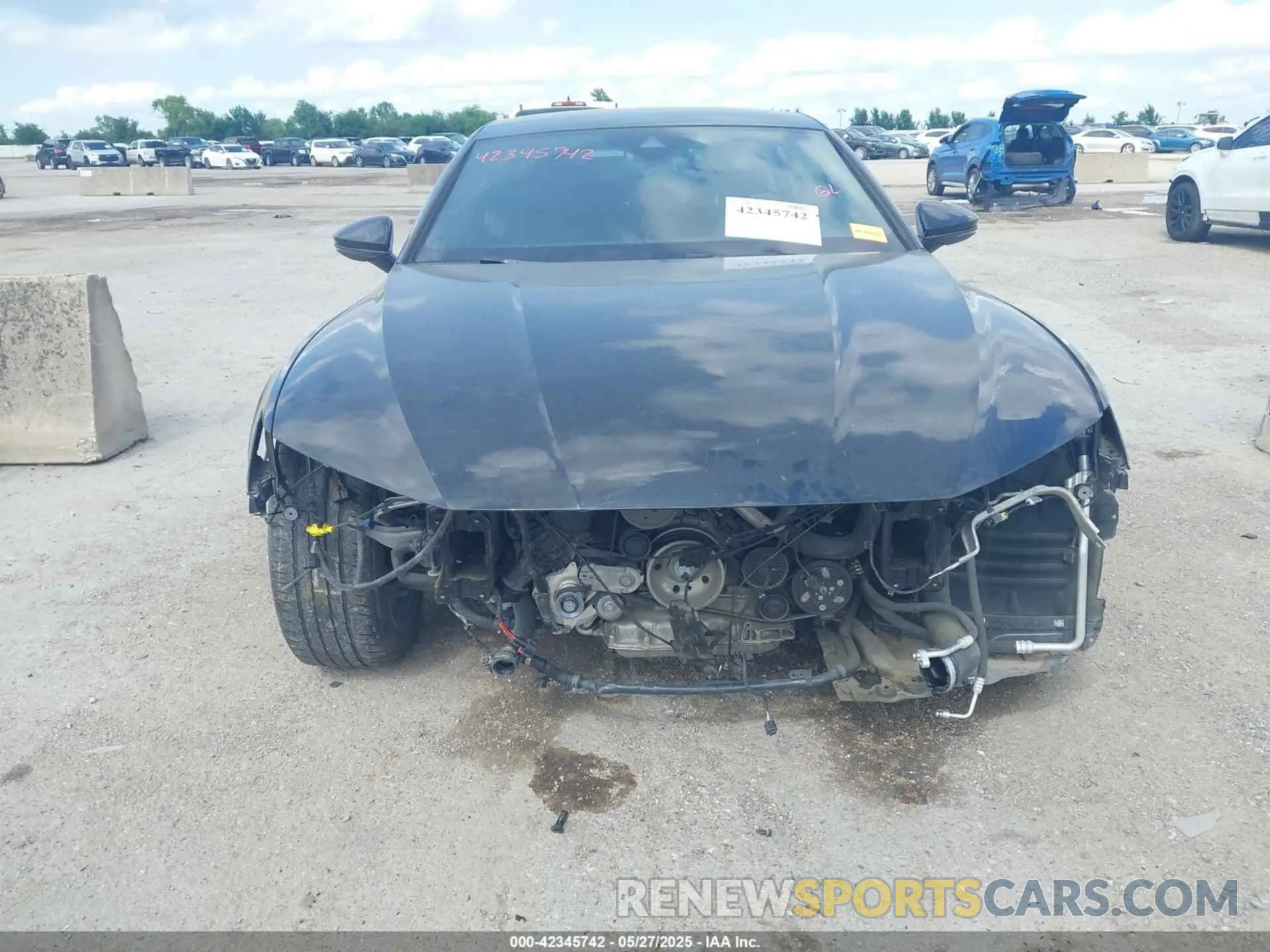 6 Photograph of a damaged car WAUU2AF2XKN026683 AUDI A7 2019