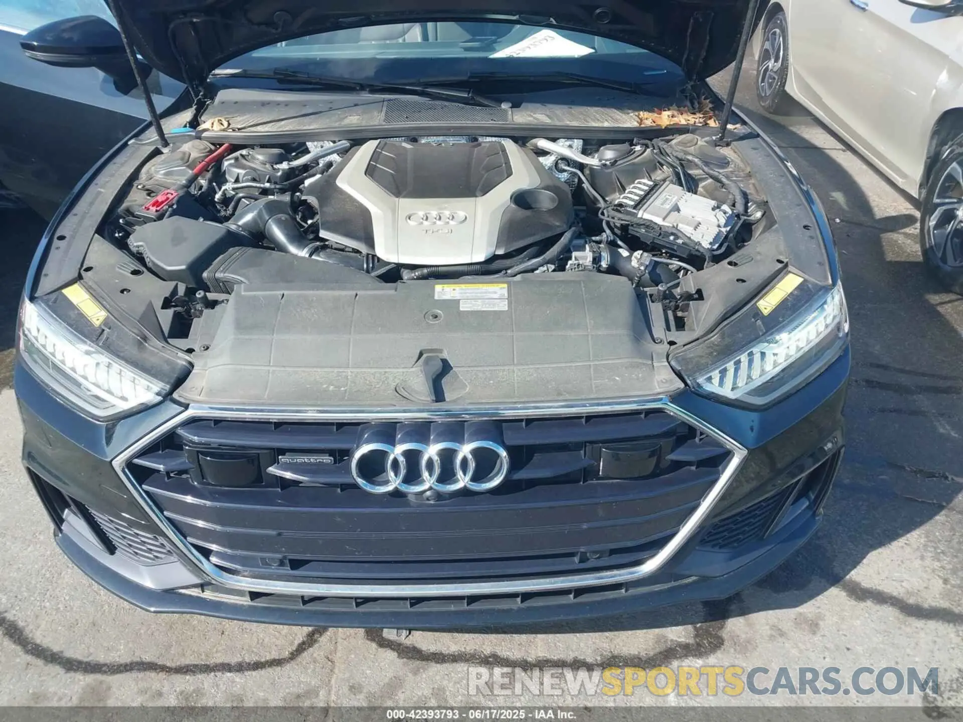 10 Photograph of a damaged car WAUV2AF21KN132315 AUDI A7 2019