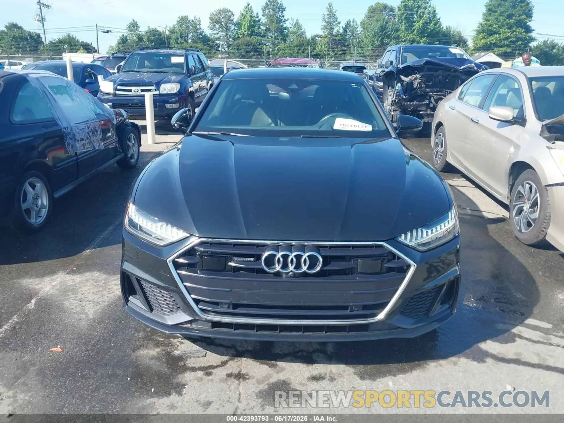 13 Photograph of a damaged car WAUV2AF21KN132315 AUDI A7 2019