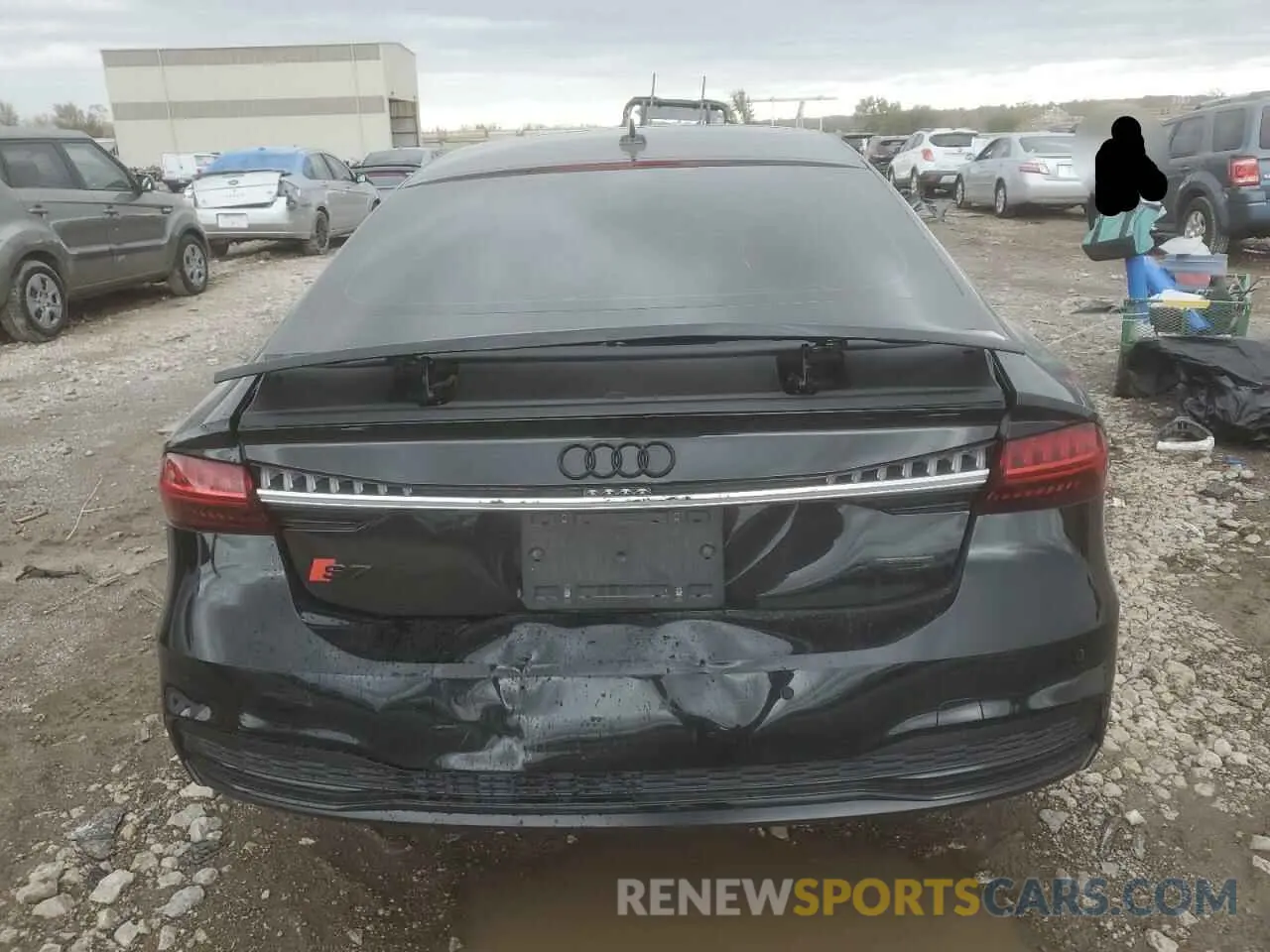 6 Photograph of a damaged car WAUV2AF22KN116818 AUDI A7 2019