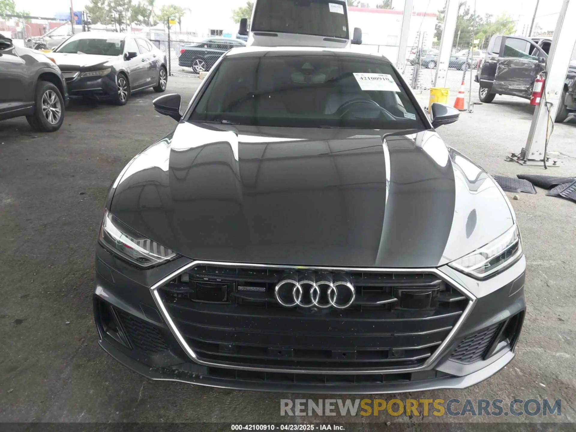 13 Photograph of a damaged car WAUV2AF25KN022867 AUDI A7 2019