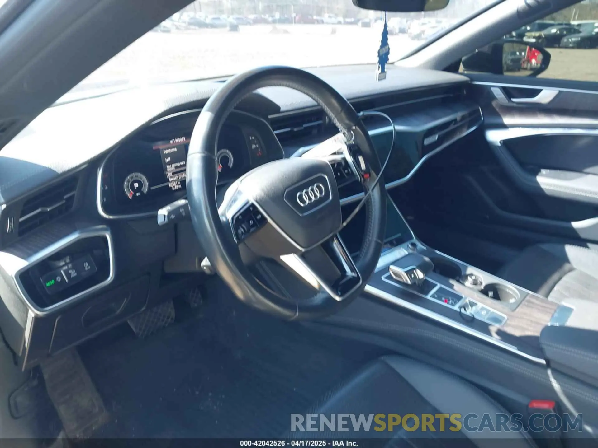 5 Photograph of a damaged car WAUV2AF27KN028931 AUDI A7 2019