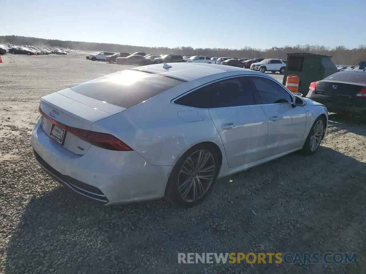 3 Photograph of a damaged car WAUV2AF27KN072301 AUDI A7 2019