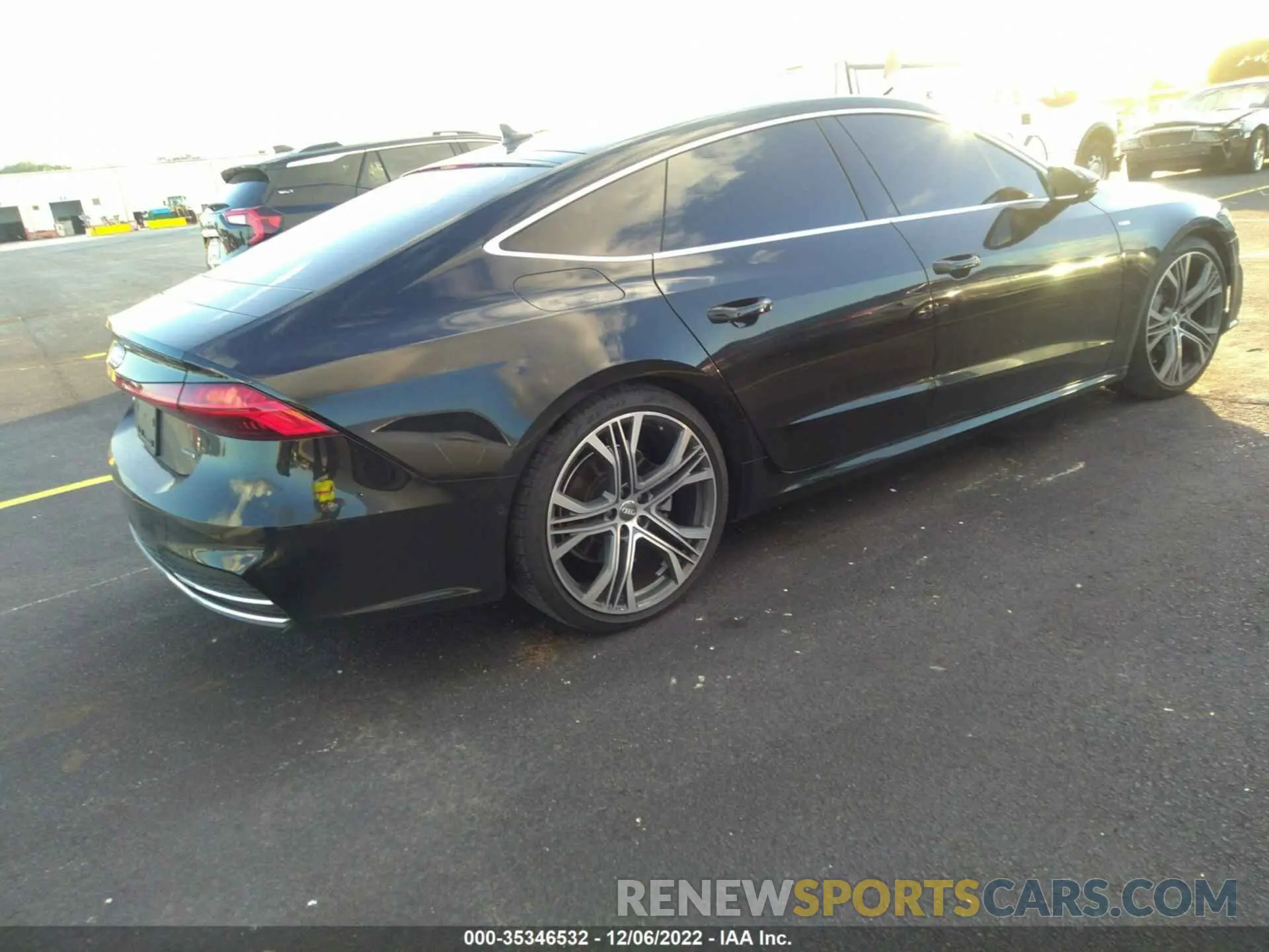 4 Photograph of a damaged car WAUV2AF27KN085601 AUDI A7 2019