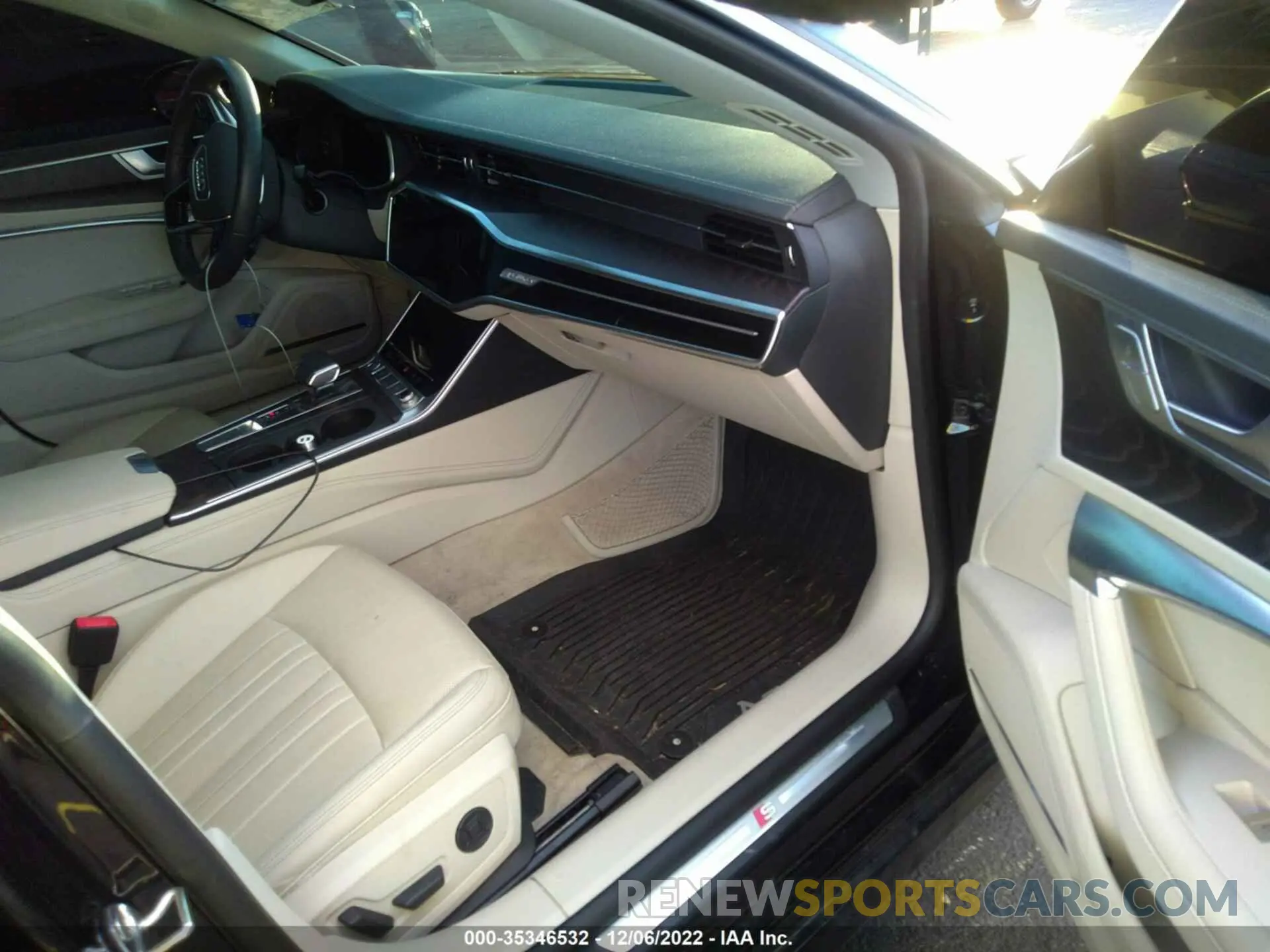 5 Photograph of a damaged car WAUV2AF27KN085601 AUDI A7 2019
