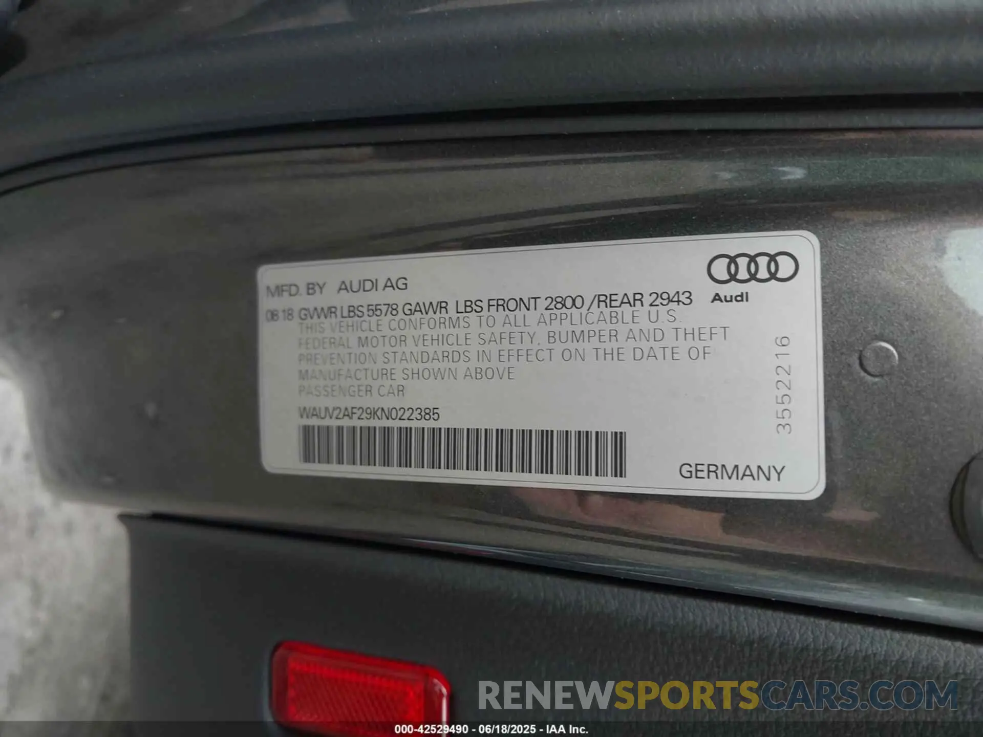 9 Photograph of a damaged car WAUV2AF29KN022385 AUDI A7 2019
