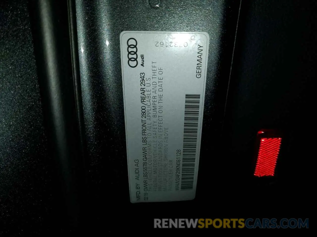 13 Photograph of a damaged car WAUV2AF29KN081128 AUDI A7 2019