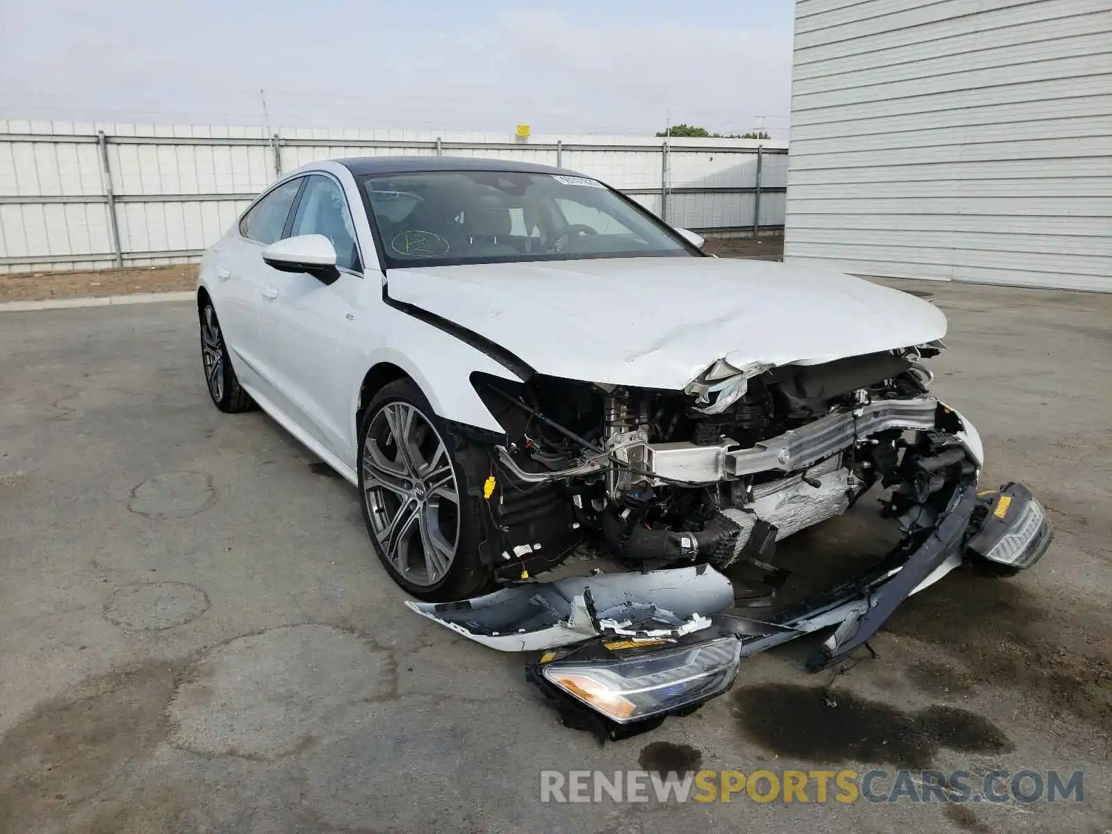 1 Photograph of a damaged car WAUV2AF27LN076902 AUDI A7 2020