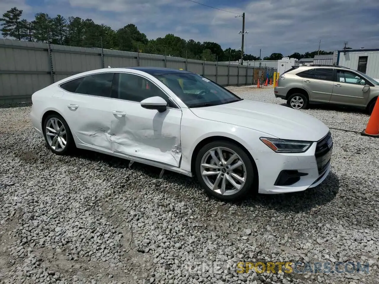 4 Photograph of a damaged car WAUP2AF29MN034306 AUDI A7 2021