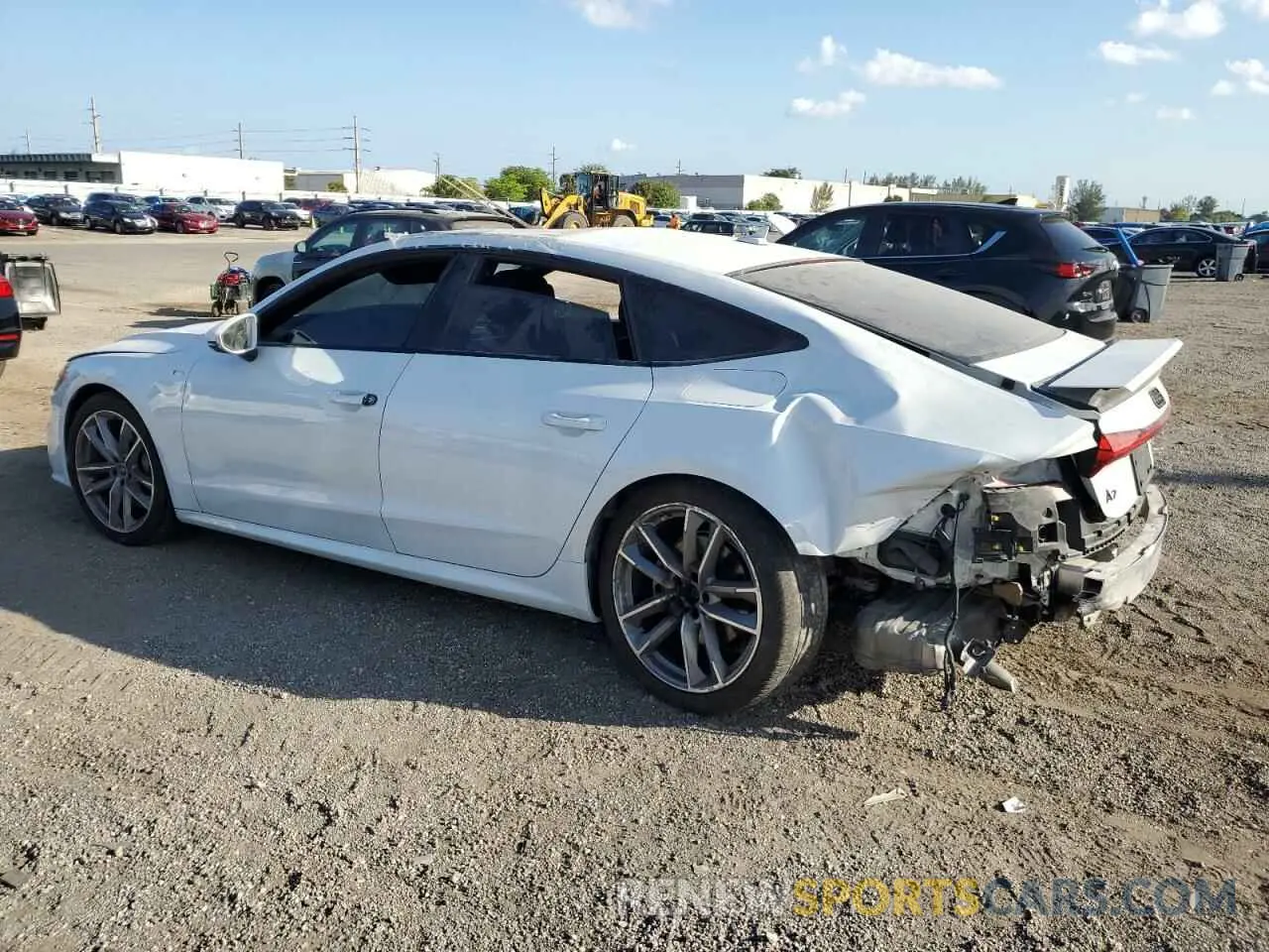 2 Photograph of a damaged car WAUTPBF22MN082218 AUDI A7 2021