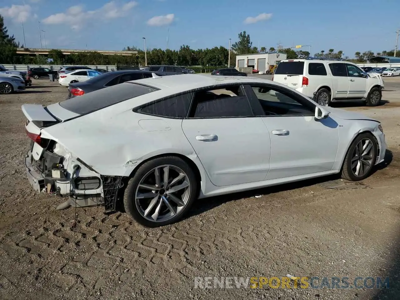 3 Photograph of a damaged car WAUTPBF22MN082218 AUDI A7 2021