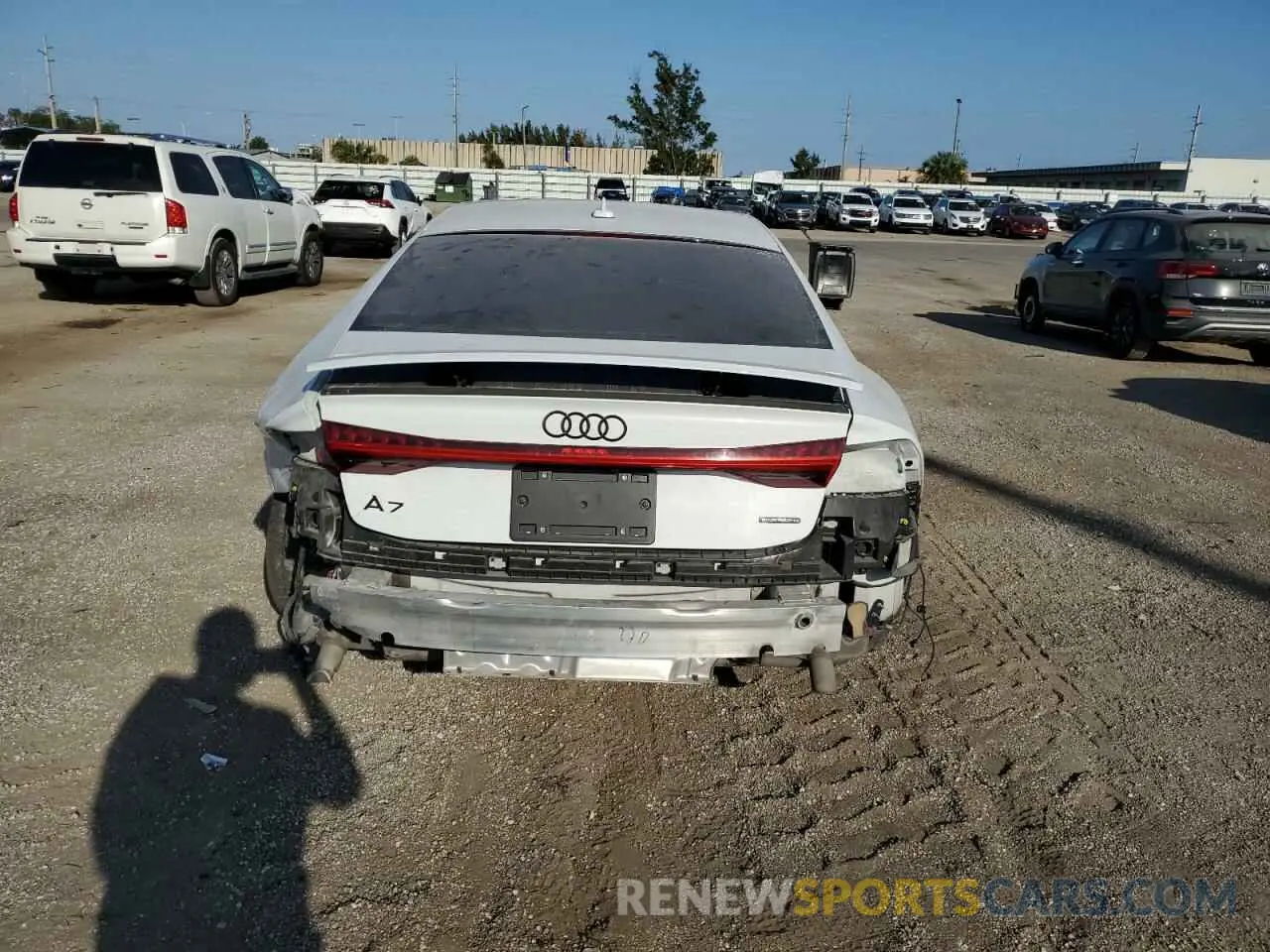 6 Photograph of a damaged car WAUTPBF22MN082218 AUDI A7 2021