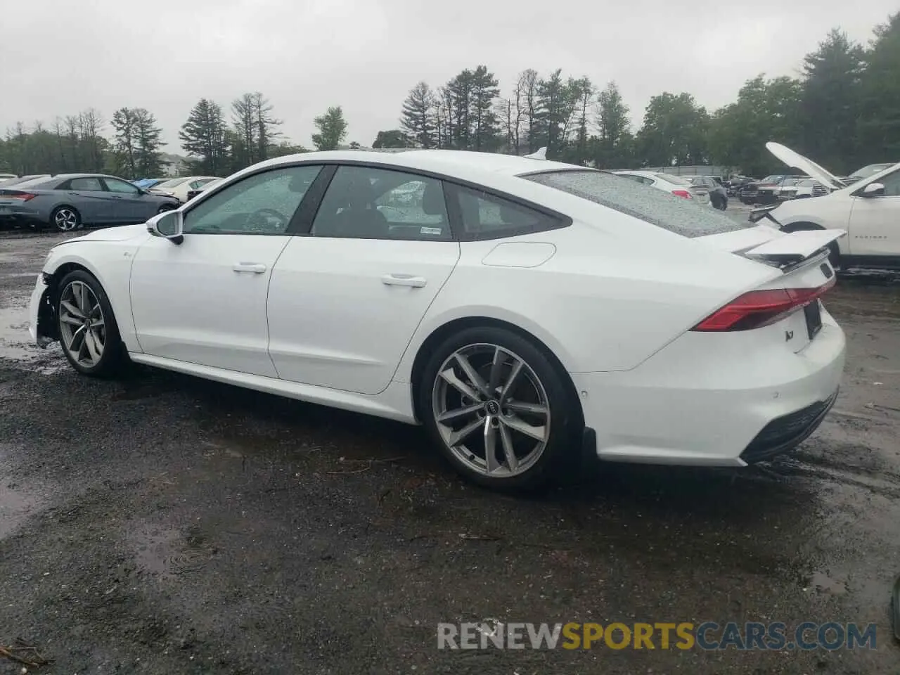 2 Photograph of a damaged car WAUVPBF29MN039021 AUDI A7 2021