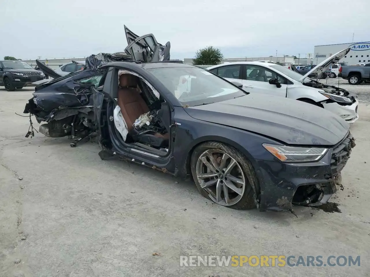 4 Photograph of a damaged car WAUV2BF25PN040234 AUDI A7 2023