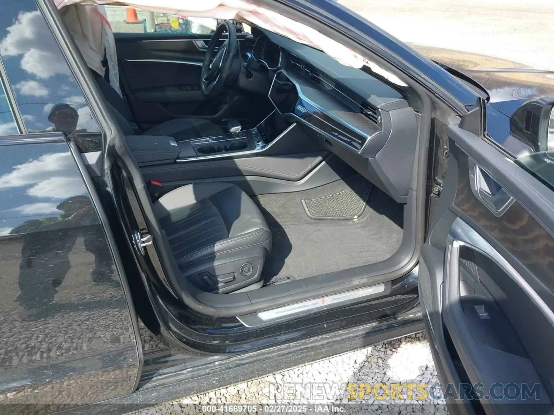 5 Photograph of a damaged car WAUV2AF27LN002346 AUDI A7 SPORTBACK 2020