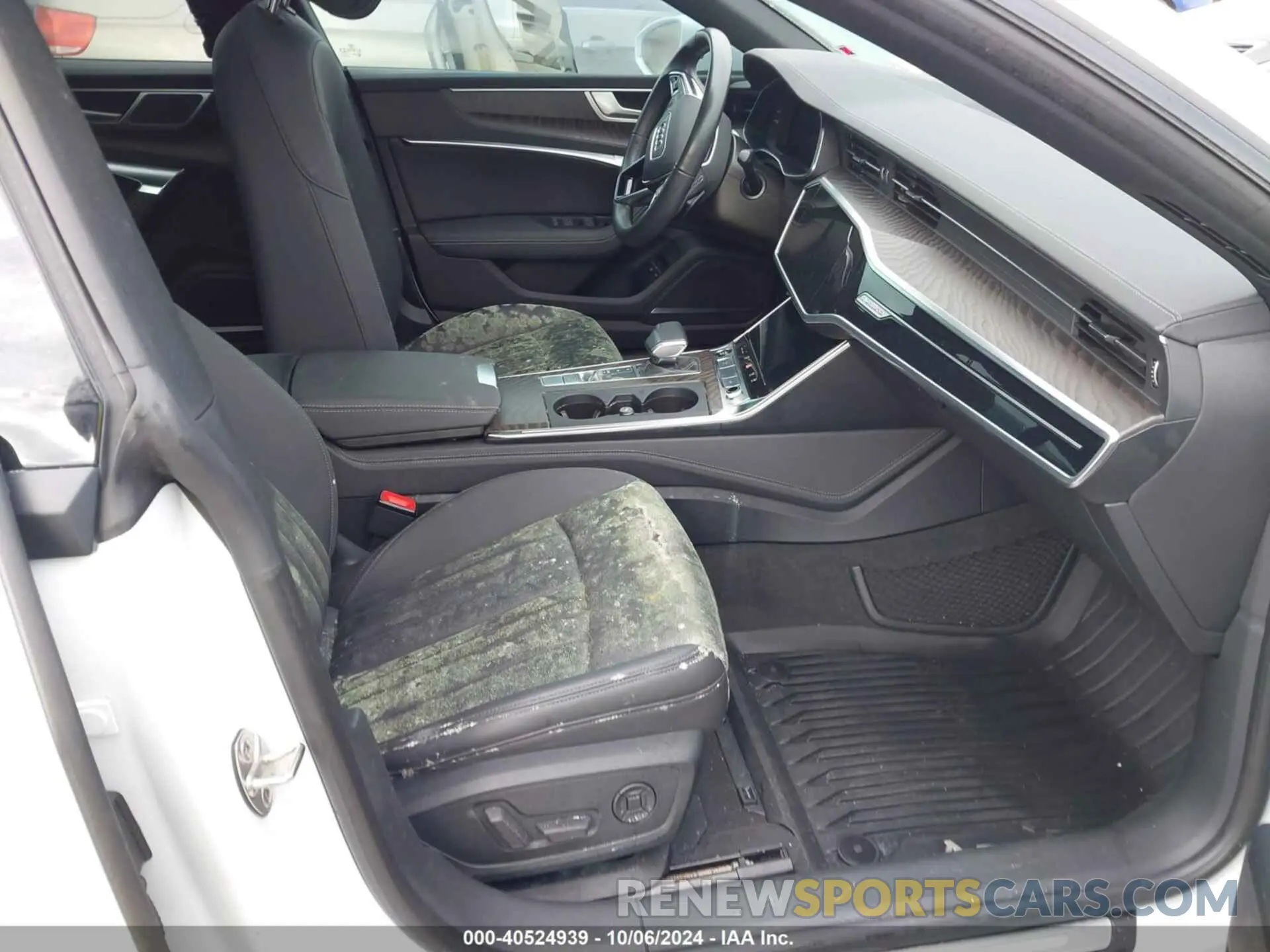 5 Photograph of a damaged car WAUTPBF26MN083100 AUDI A7 SPORTBACK 2021