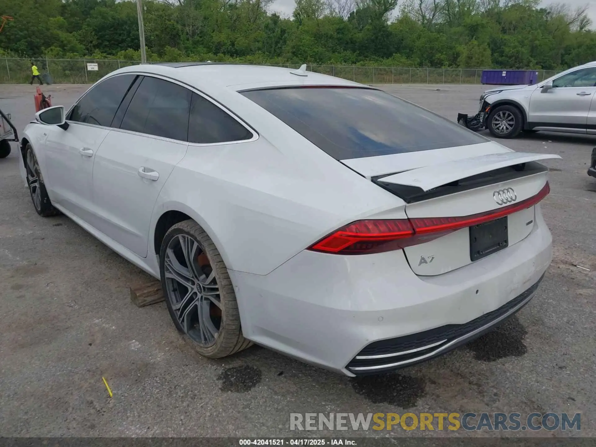 3 Photograph of a damaged car WAUV2AF2XMN023175 AUDI A7 SPORTBACK 2021